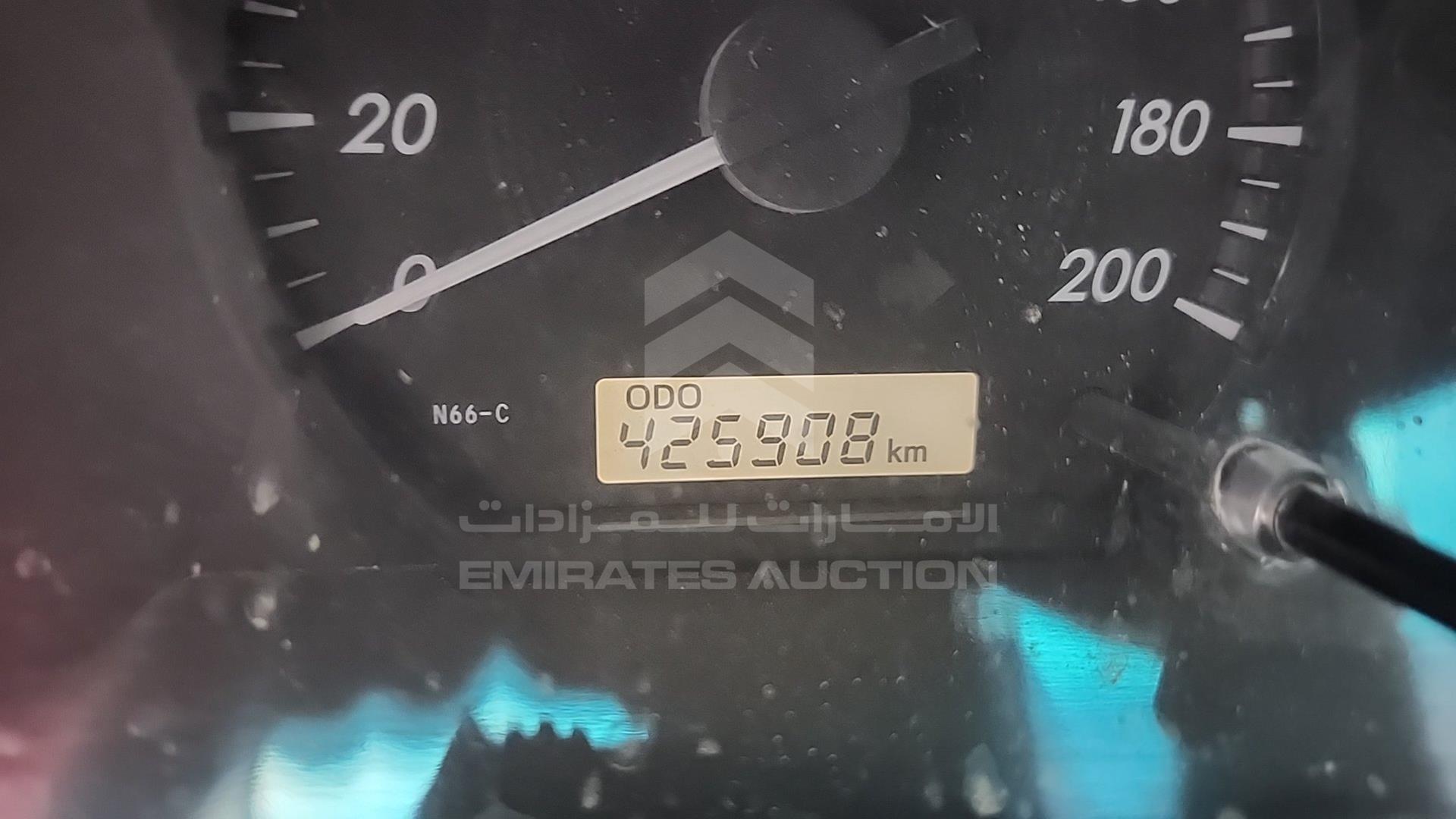 2015 TOYOTA HILUX VIN: MR0EX12G9F2356429