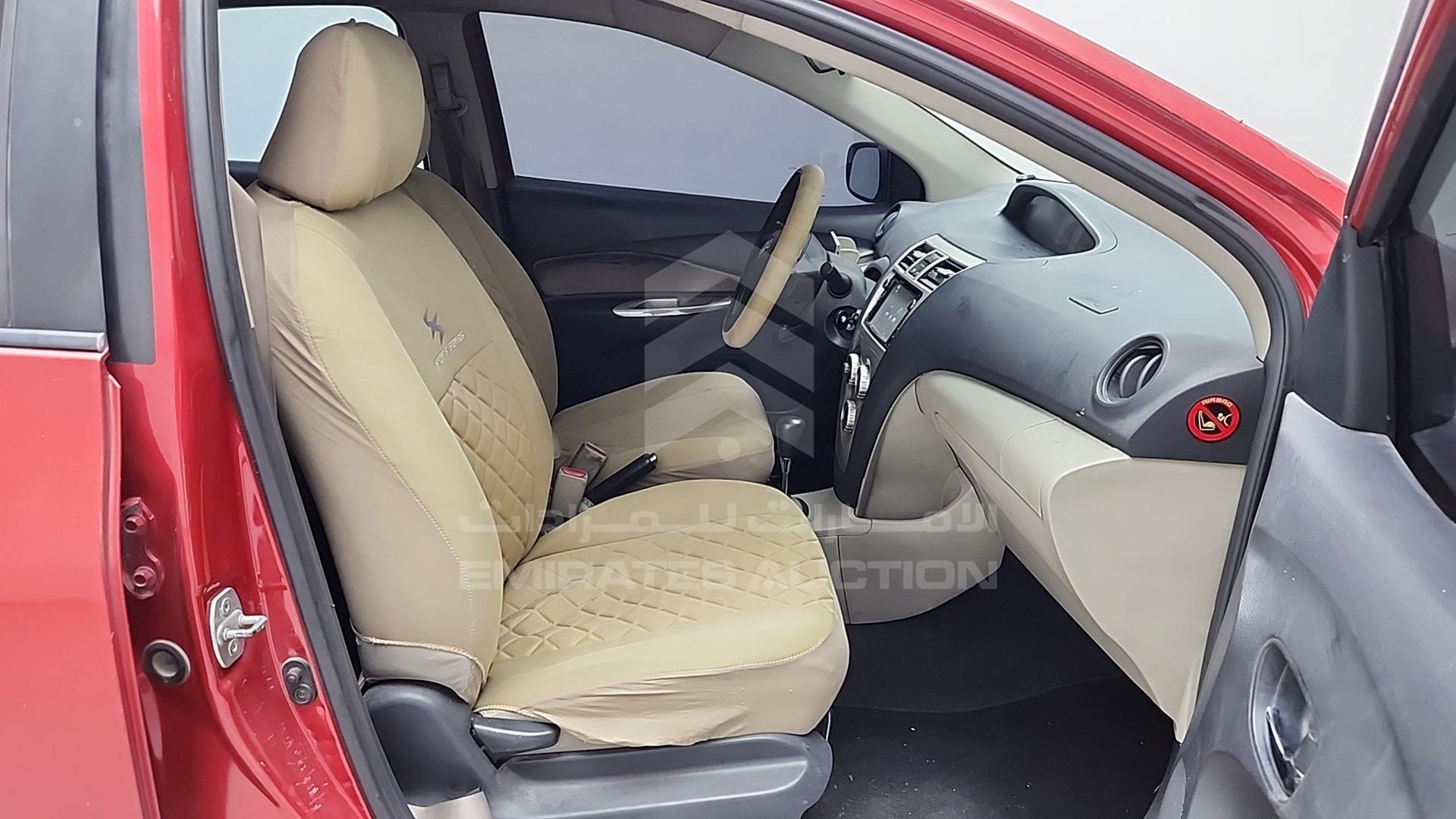 2006 TOYOTA YARIS VIN: JTDBW933461019879