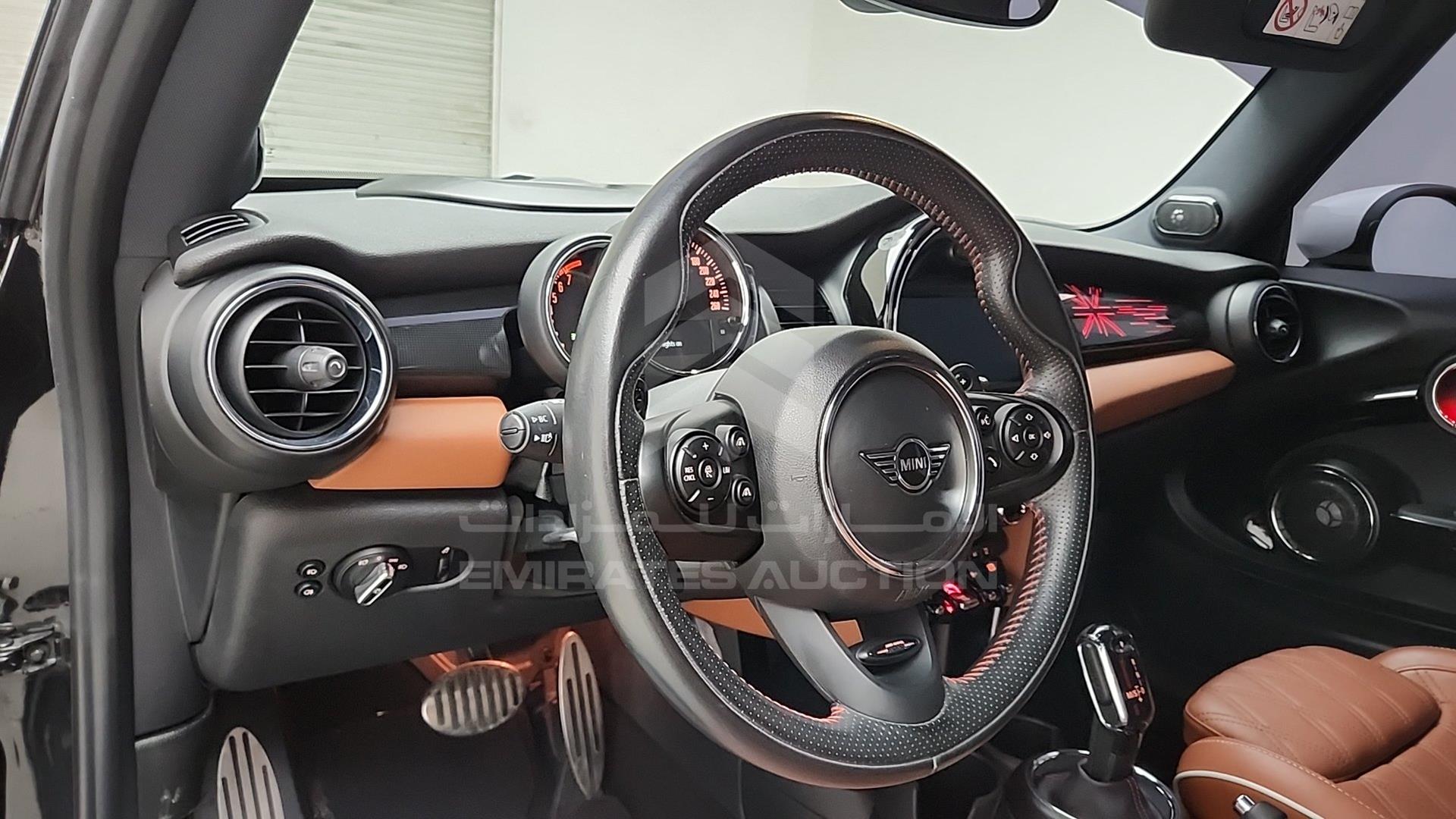 2021 MINI COOPER S VIN: WMWXR5A0XM2N20164