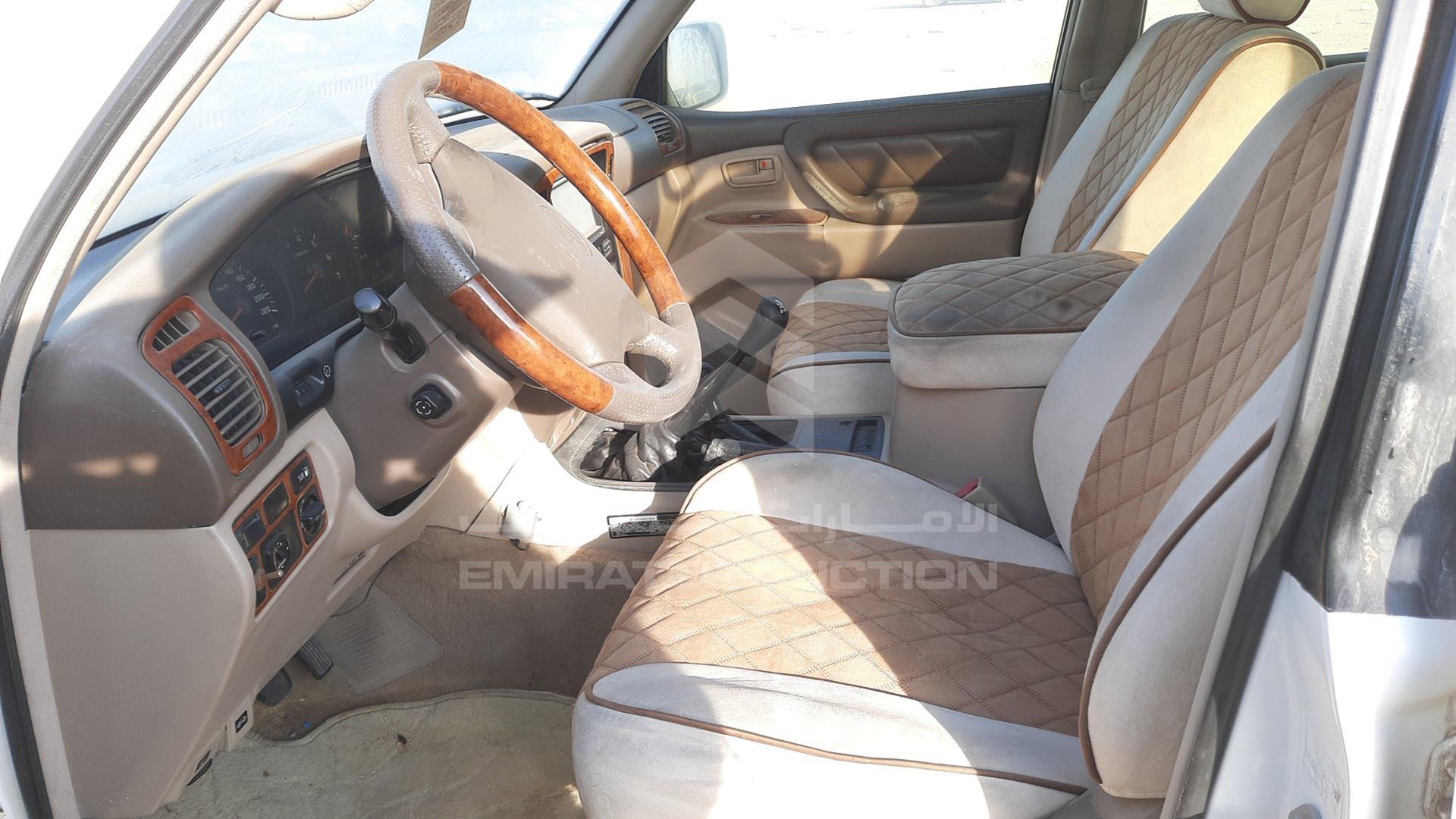 1999 TOYOTA LAND CRUISER VIN: JT3HT05J1X0031557