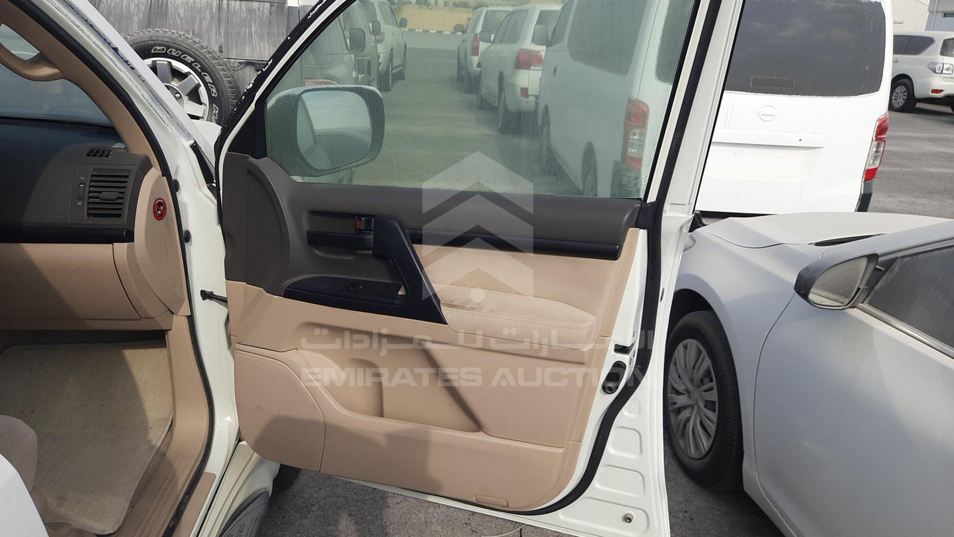 2014 TOYOTA LAND CRUISER VIN: JTMDU09J1E5082705