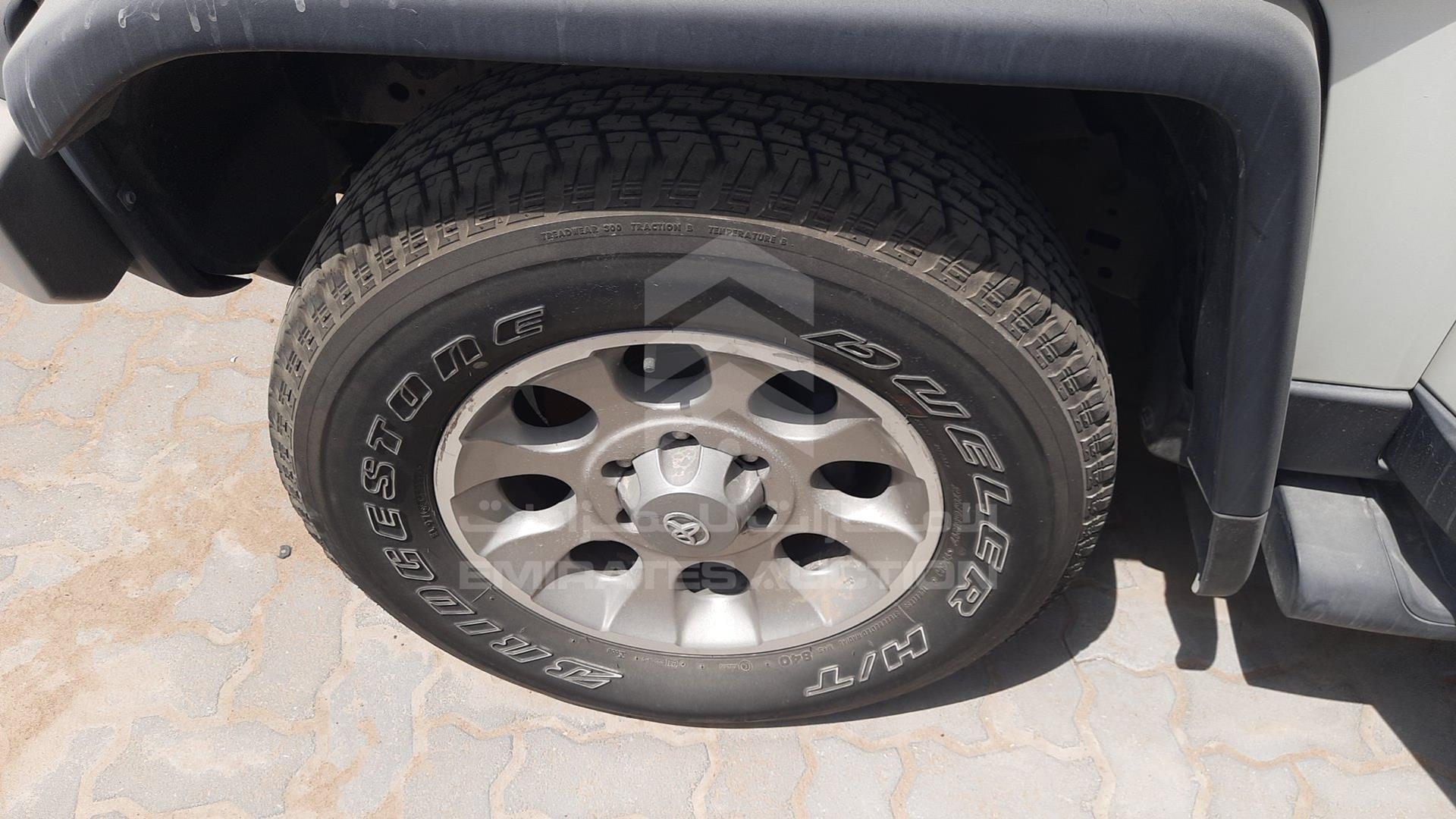 2013 TOYOTA FJ CRUISER VIN: JTEBU11FXDK171639