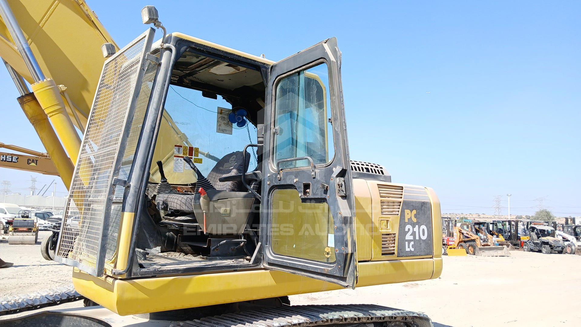 2012 KOMATSU PC210 VIN: KMTPC180T94L70253