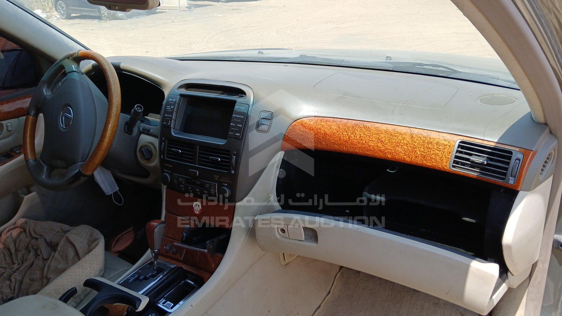 2005 LEXUS LS 430 VIN: JTHBN36F755018608