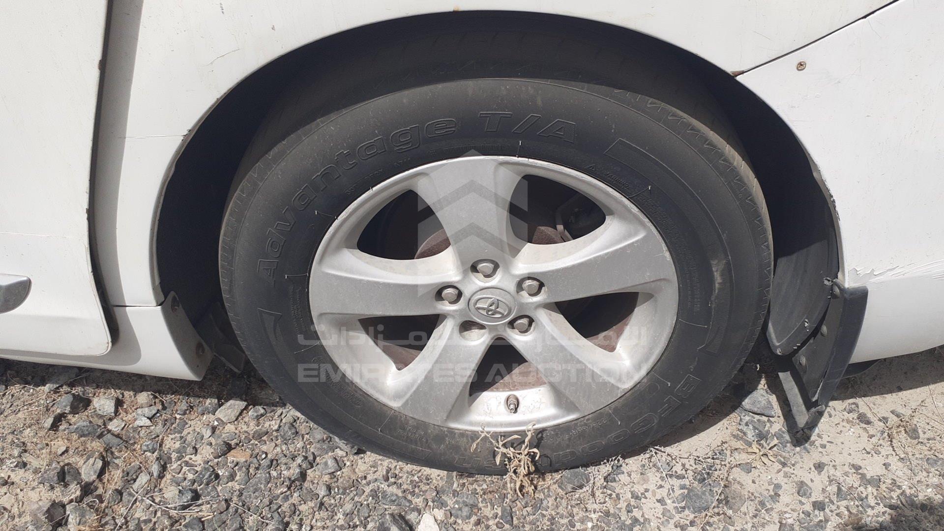 2014 TOYOTA SIENNA VIN: 5TDKK3DC2ES419884