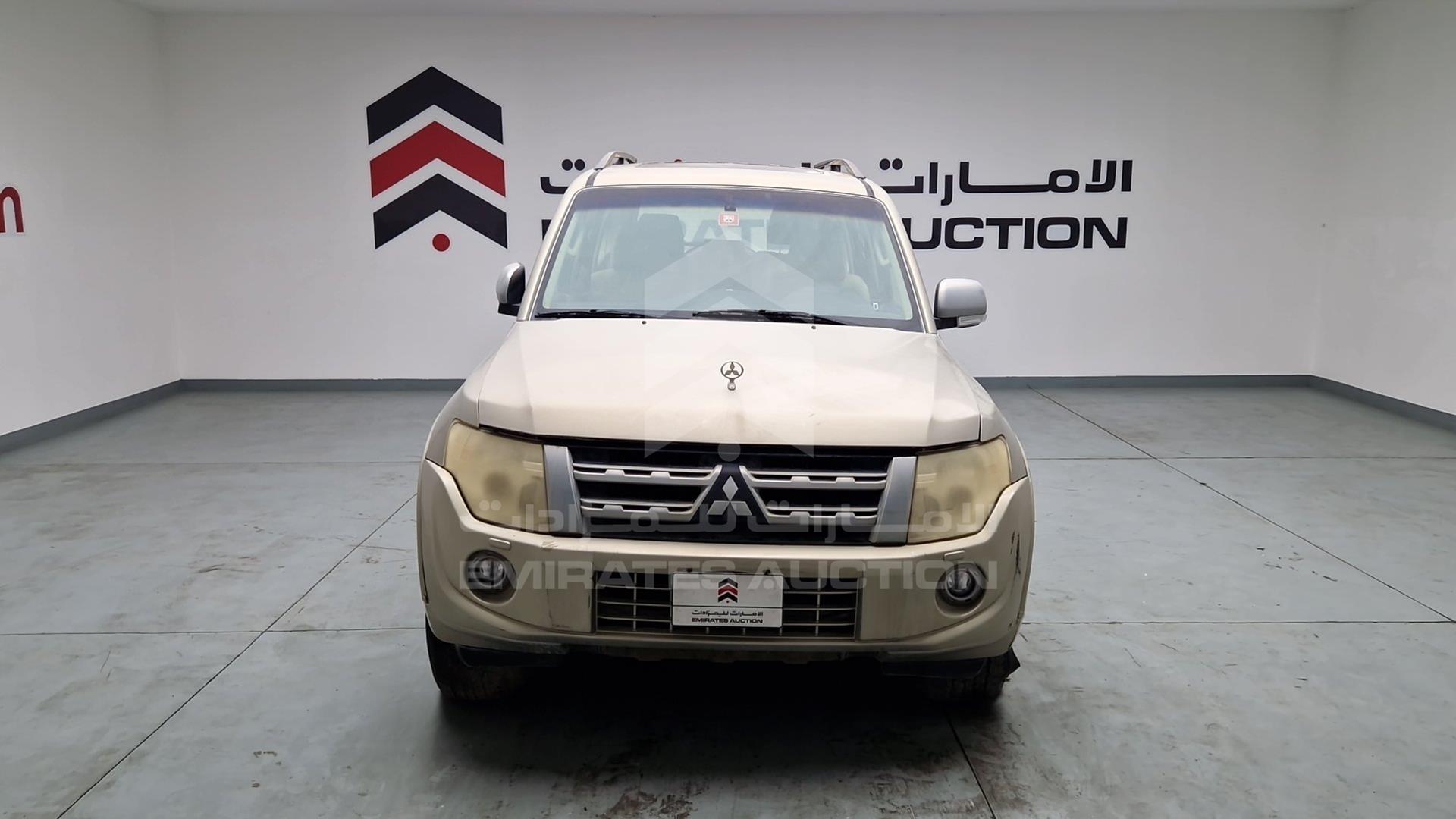 2013 MITSUBISHI PAJERO VIN: JMYLRV95WDJ704393