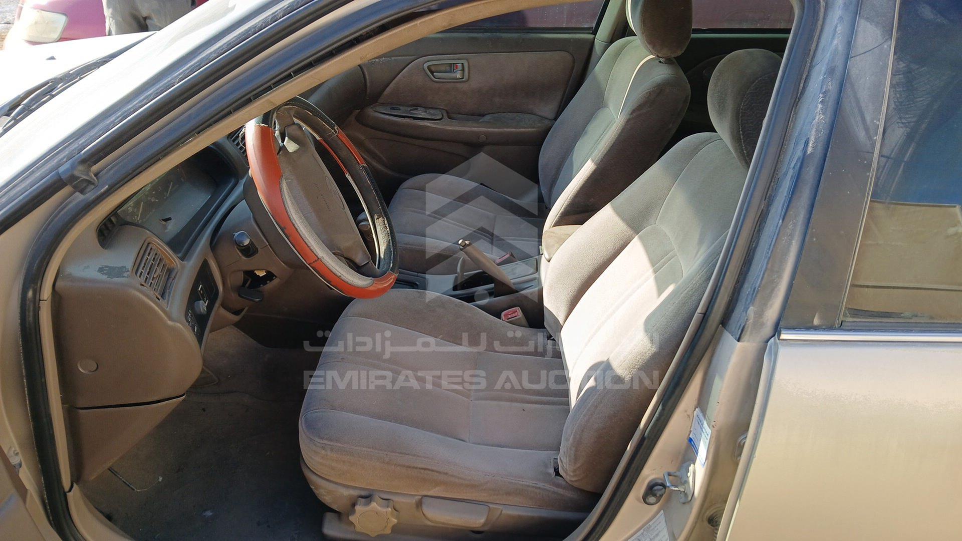 1999 TOYOTA CAMRY VIN: 4T1BG22K5XU426490