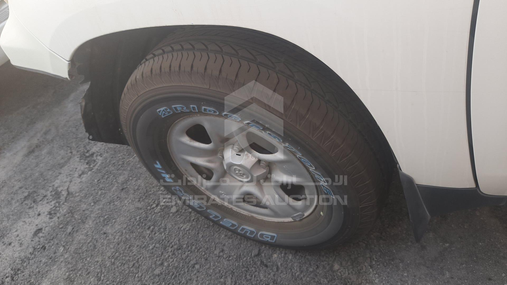 2013 TOYOTA LAND CRUISER VIN: JTMDU09J9D5065732