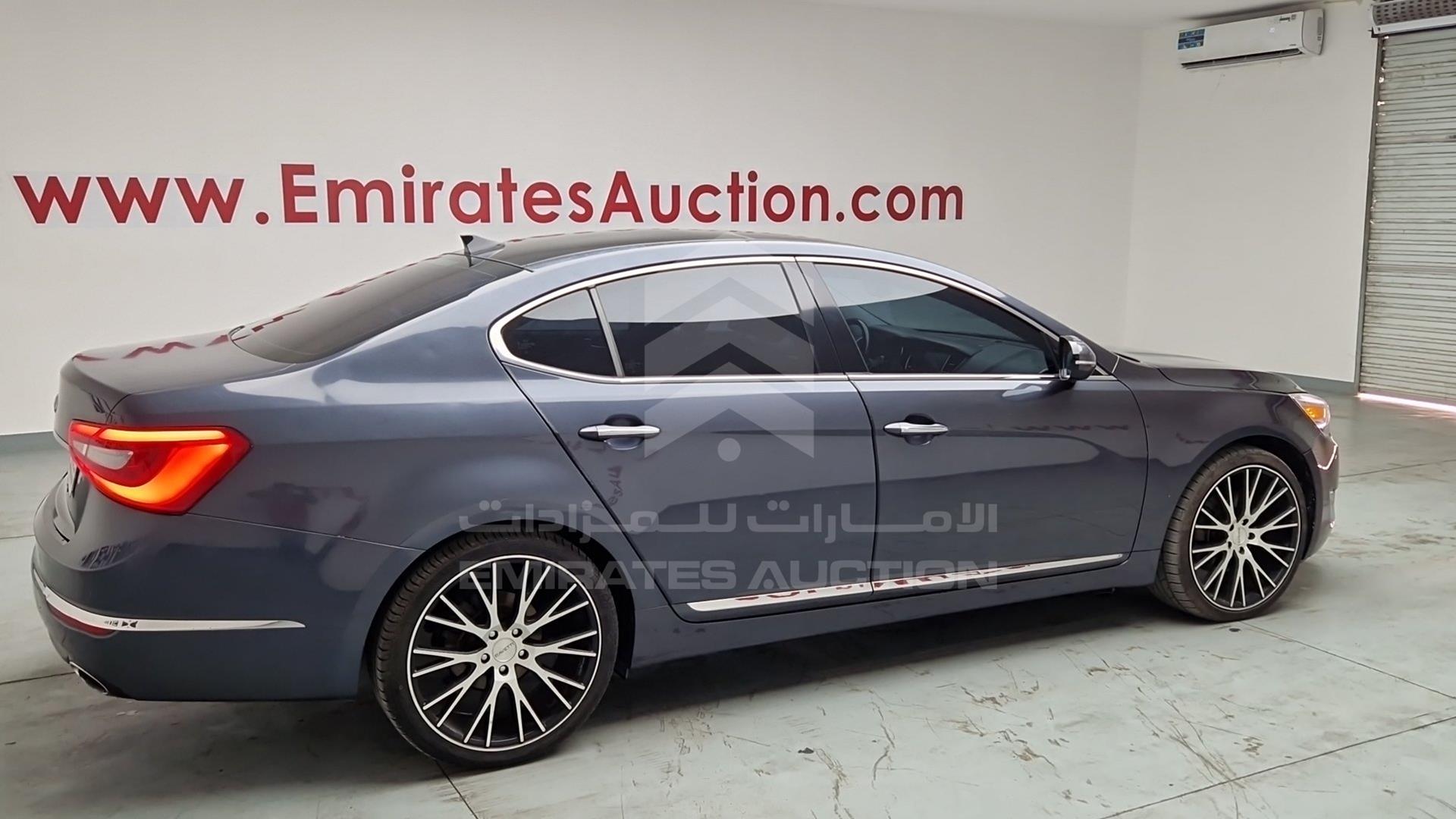 2015 KIA CADENZA VIN: KNALN4D71F5194432
