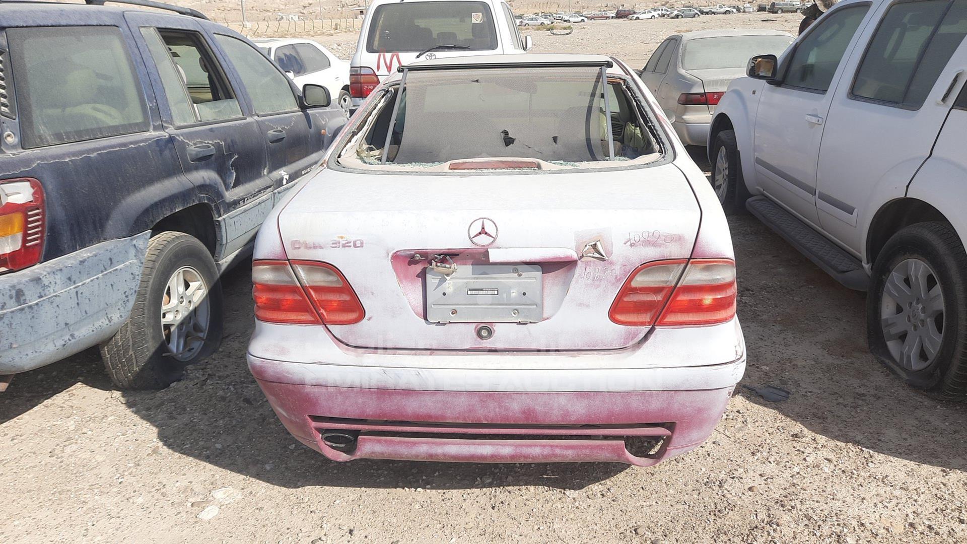 0 MERCEDES CLK320 VIN: WDB2083651F033999