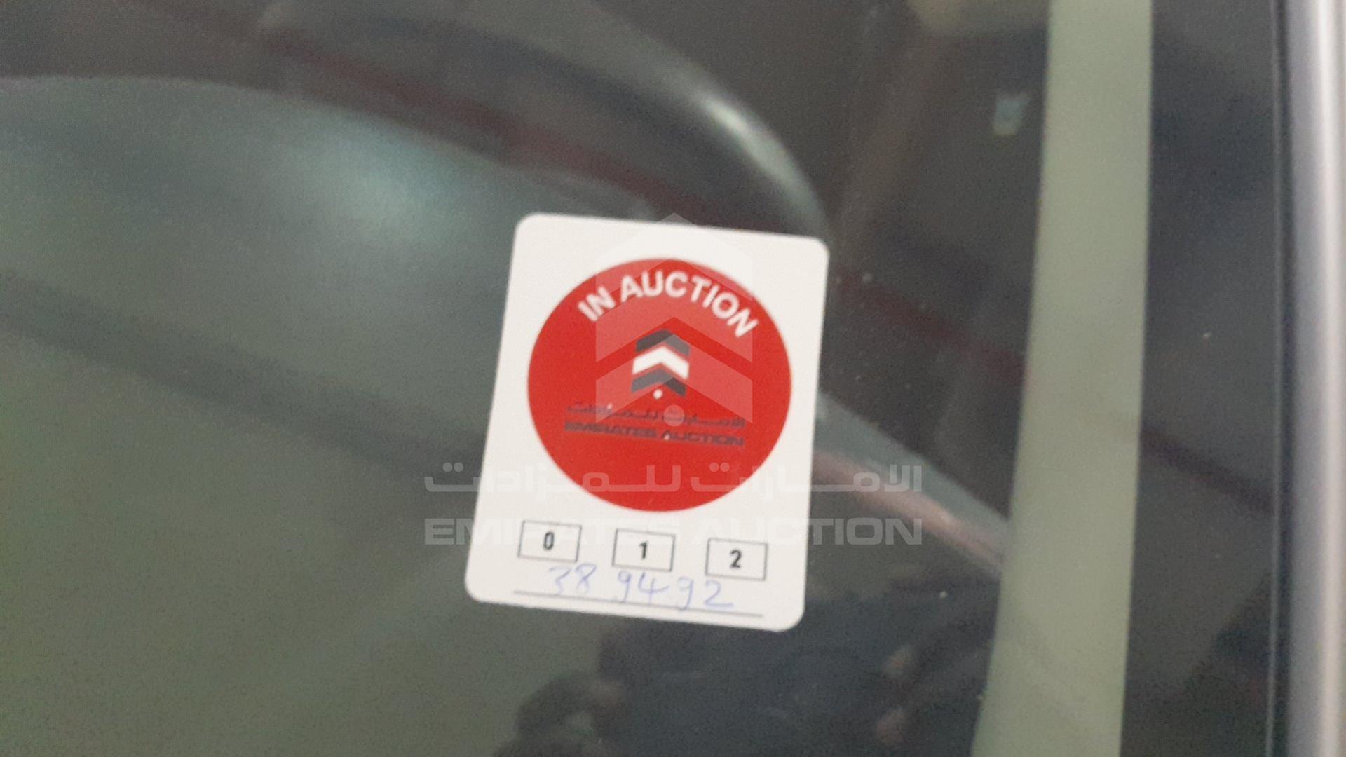 2017 TOYOTA HILUX VIN: MR0DX8CD1H0400317