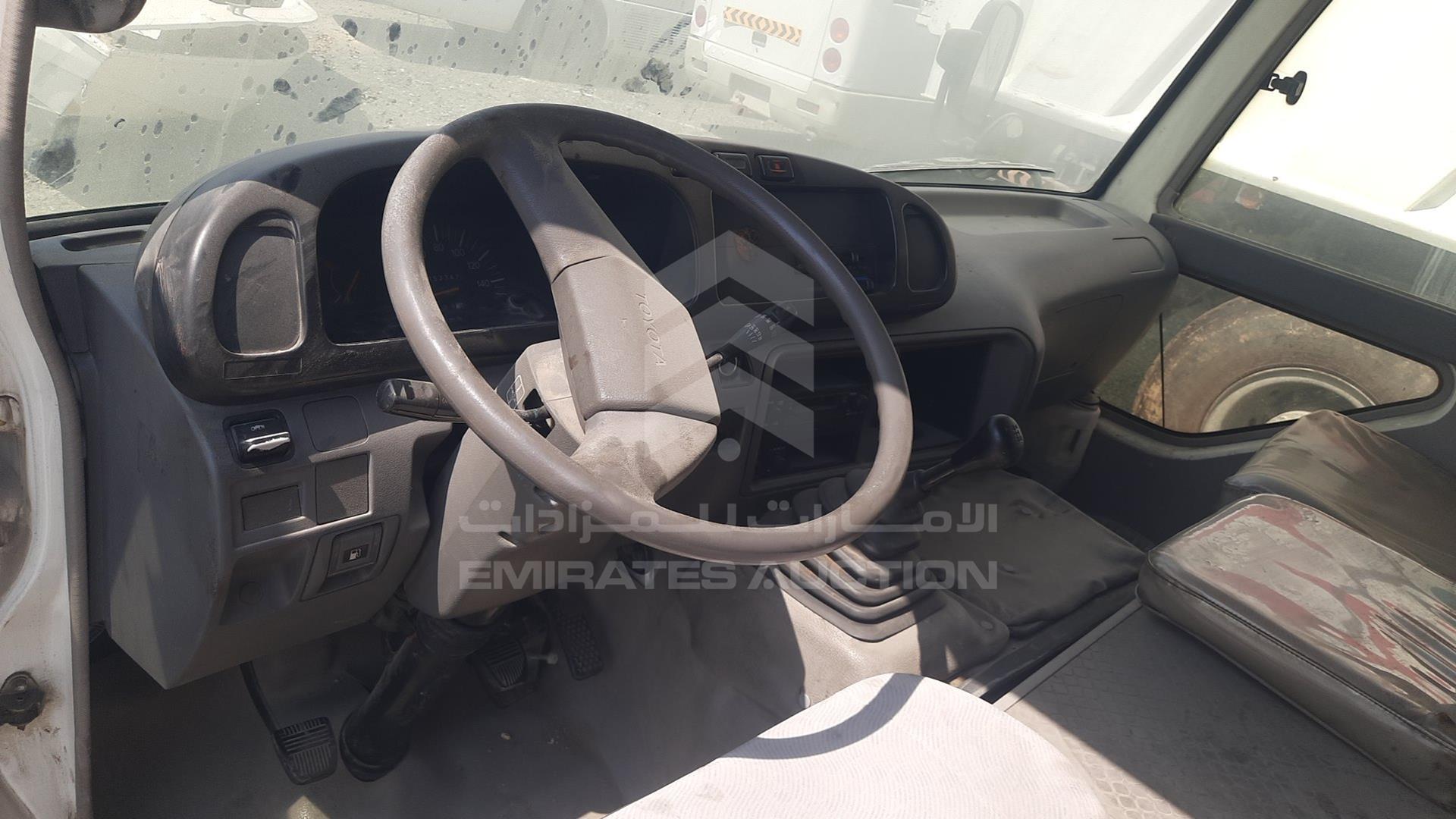 2008 TOYOTA COASTER VIN: JTGFK518684000467