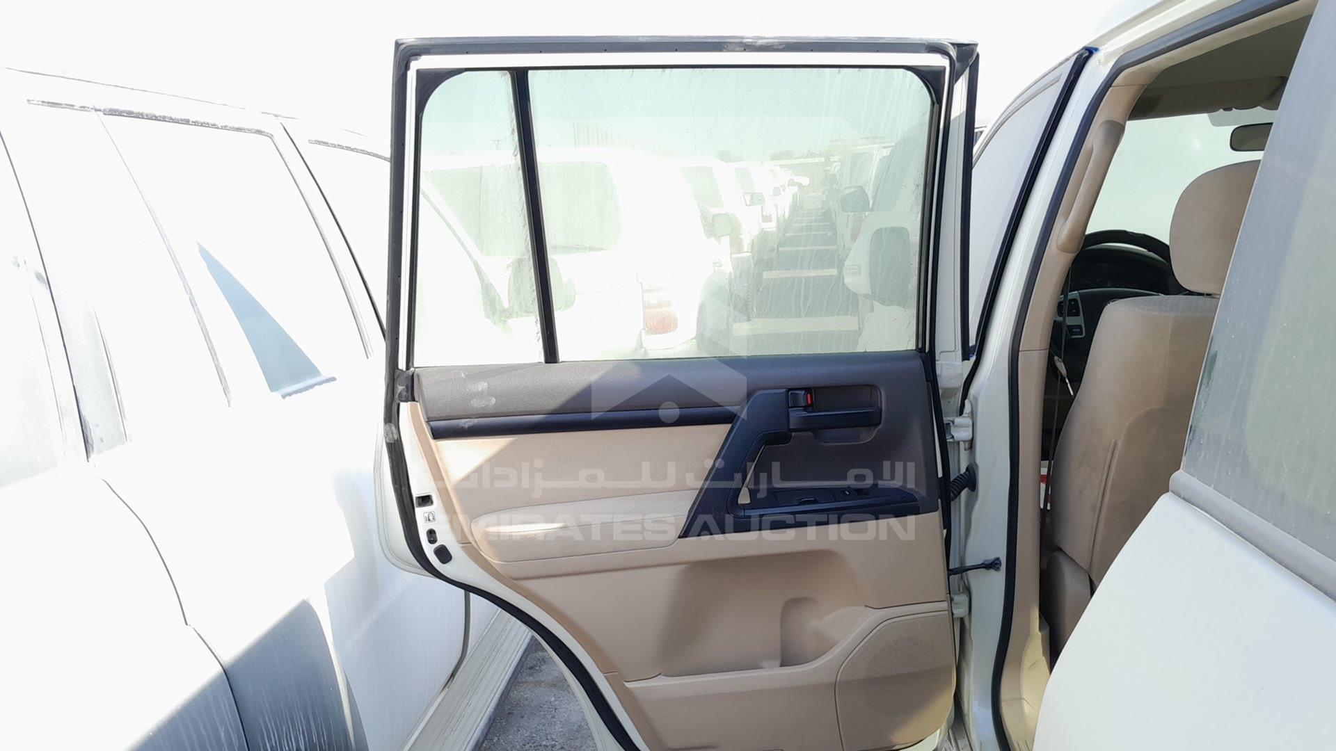 2014 TOYOTA LAND CRUISER VIN: JTMDU09J0E4094446