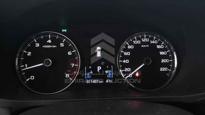 MMEMC21XXHH004146 Auction: EmiratesAuction Lot: 406724 MMEMC21XXHH004146 Mitsubishi Montero 2017 BLUE Photo 14