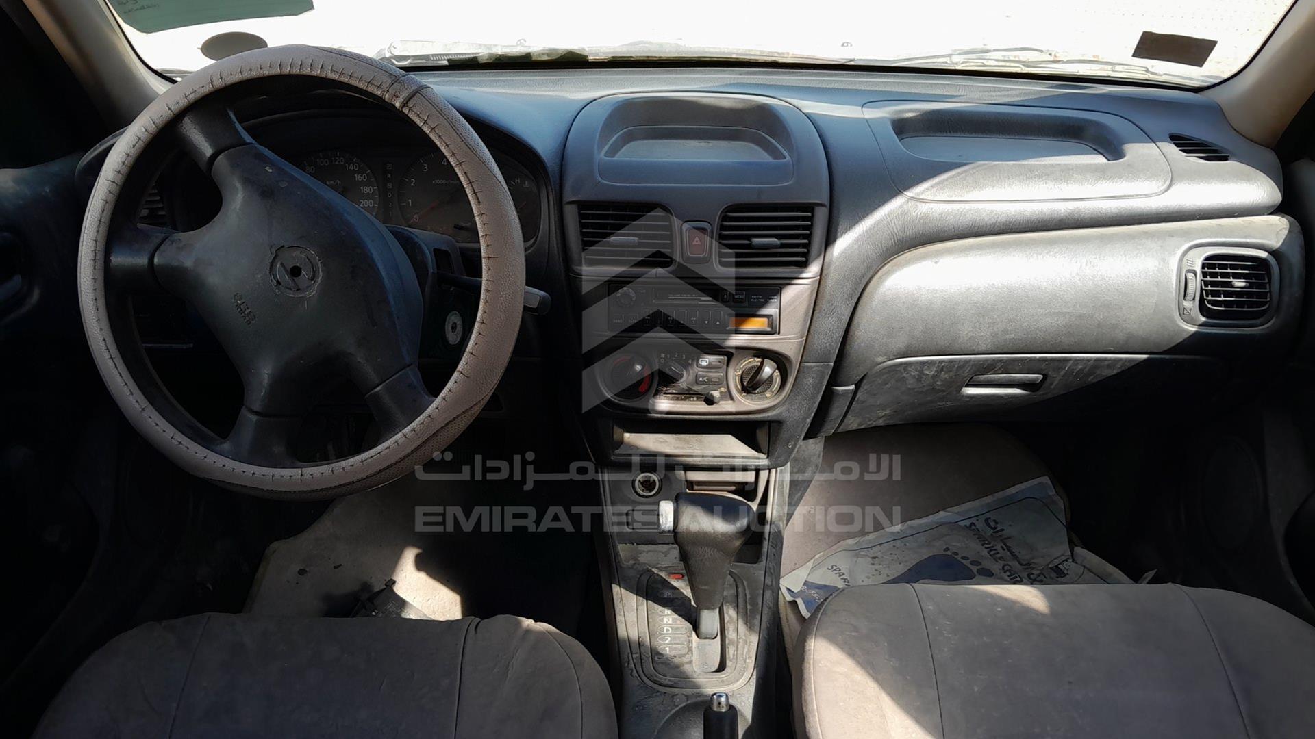 2004 NISSAN SUNNY VIN: JN1FN61C84W058399