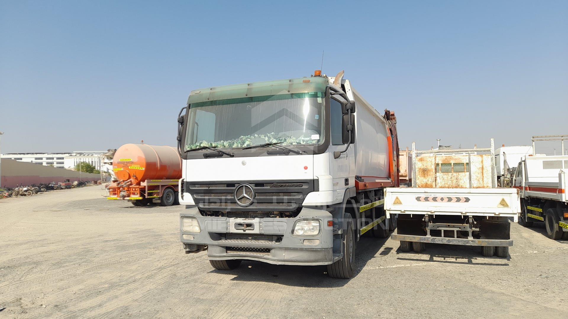 2008 MERCEDES ACTROS VIN: WDAKHCAA58L307767