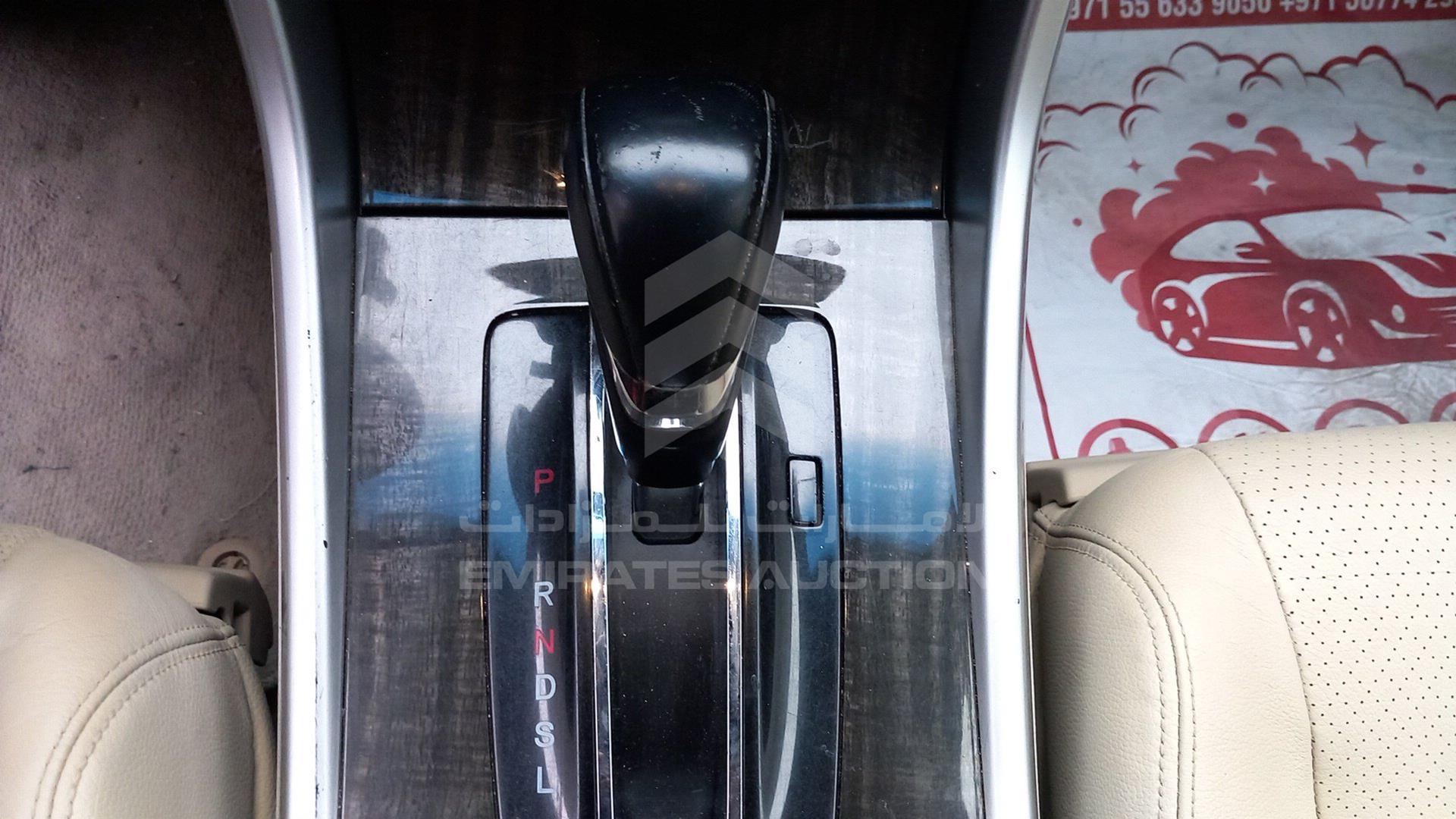 2016 HONDA ACCORD VIN: LUCCR2668G3407434