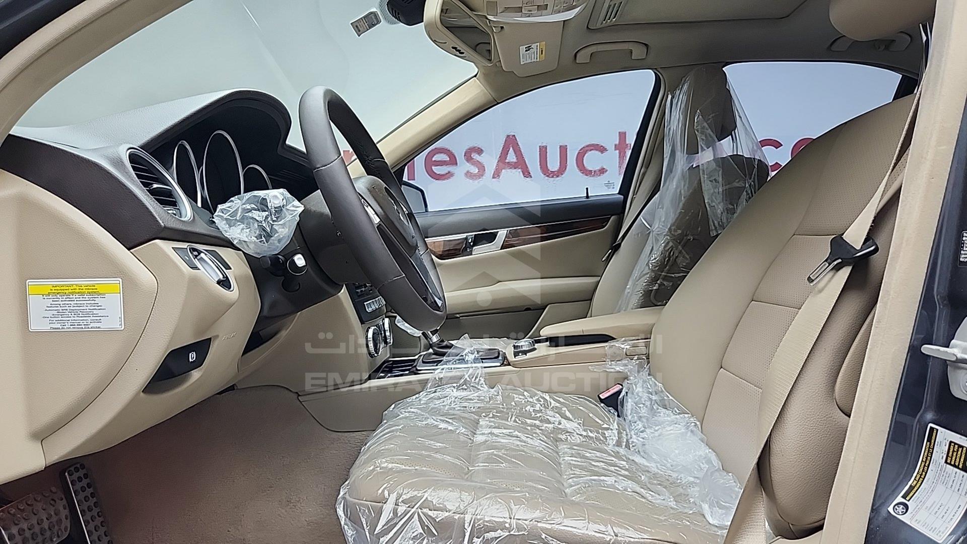 2014 MERCEDES C 250 VIN: WDDGF4HB7ER317471