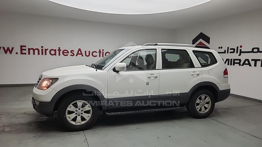 2012 Kia Mohave — Front Left Angle — Photo 6