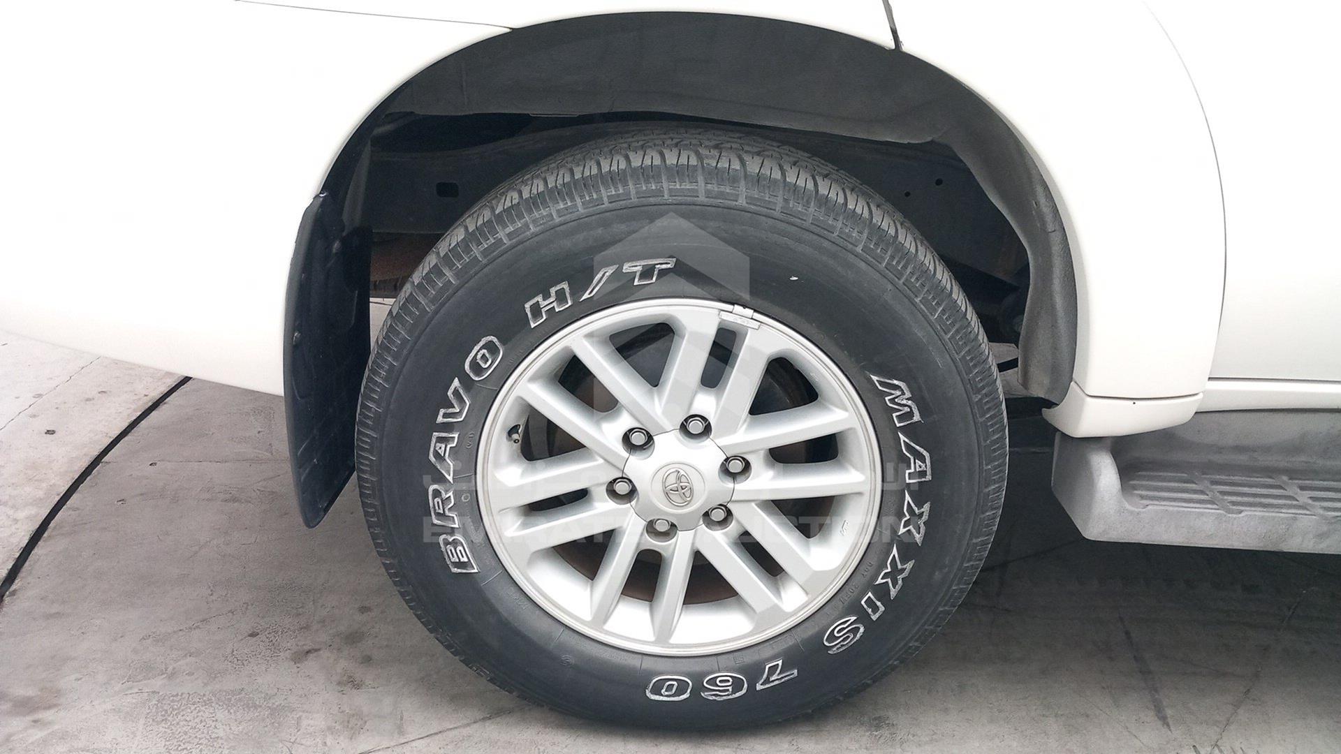 2015 TOYOTA FORTUNER VIN: MHFYX59G7F8068399