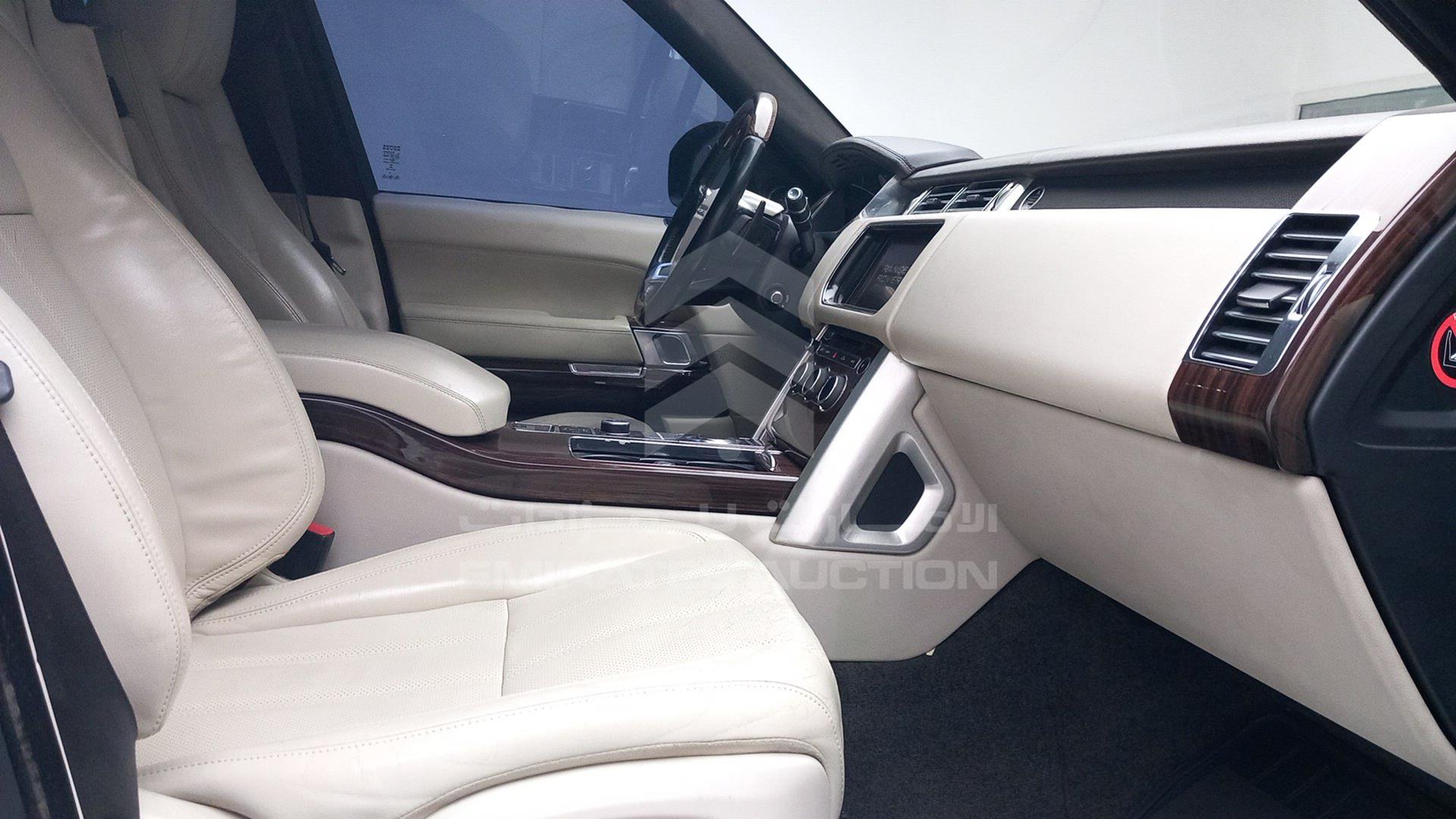 2013 RANGE ROVER VOGUE VIN: SALGA2EF5DA119854
