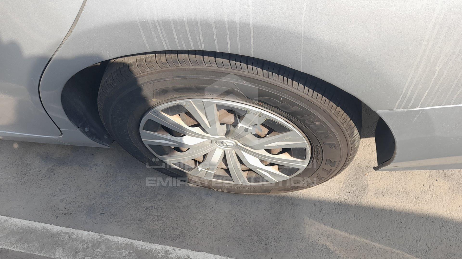 2018 TOYOTA CAMRY VIN: JTNB29HK7J3008976