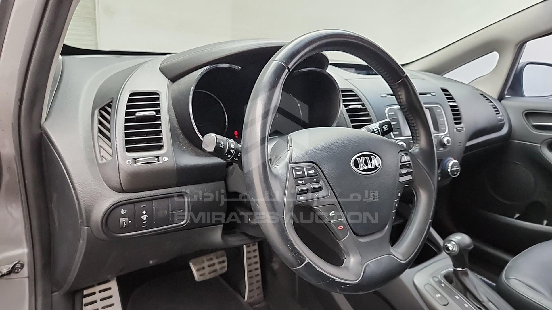2014 KIA CERATO VIN: KNAFZ4119E5185901