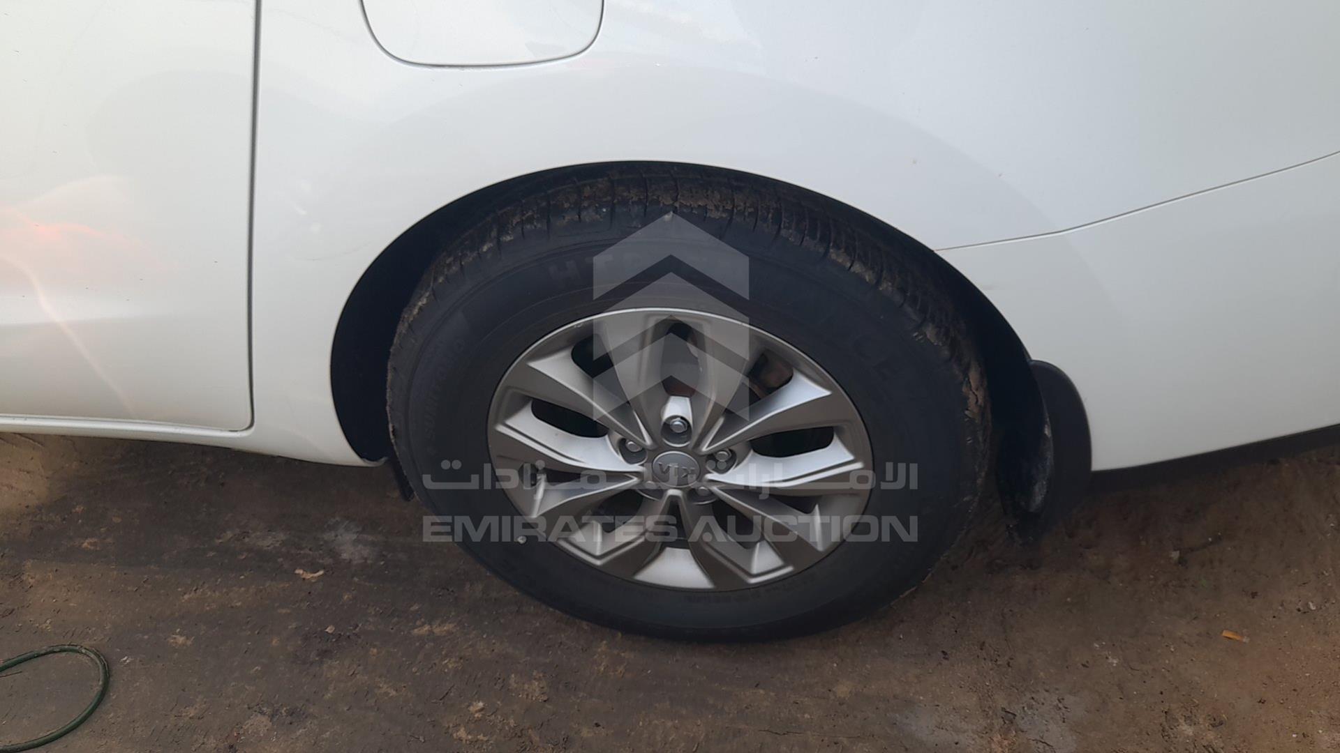 2020 KIA CARNIVAL VIN: KNAMB8121L6645488