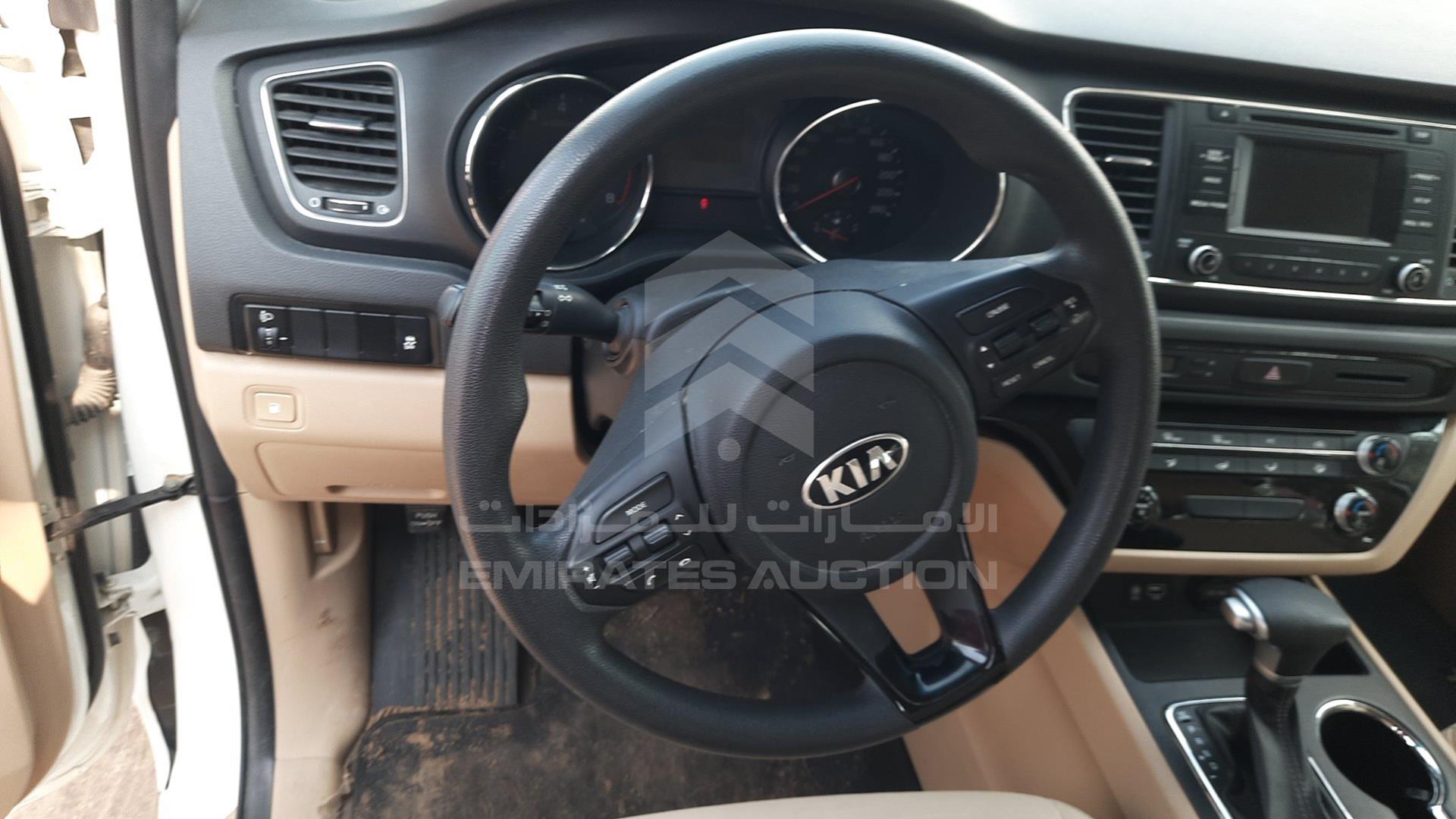 2020 KIA CARNIVAL VIN: KNAMB8125L6645493