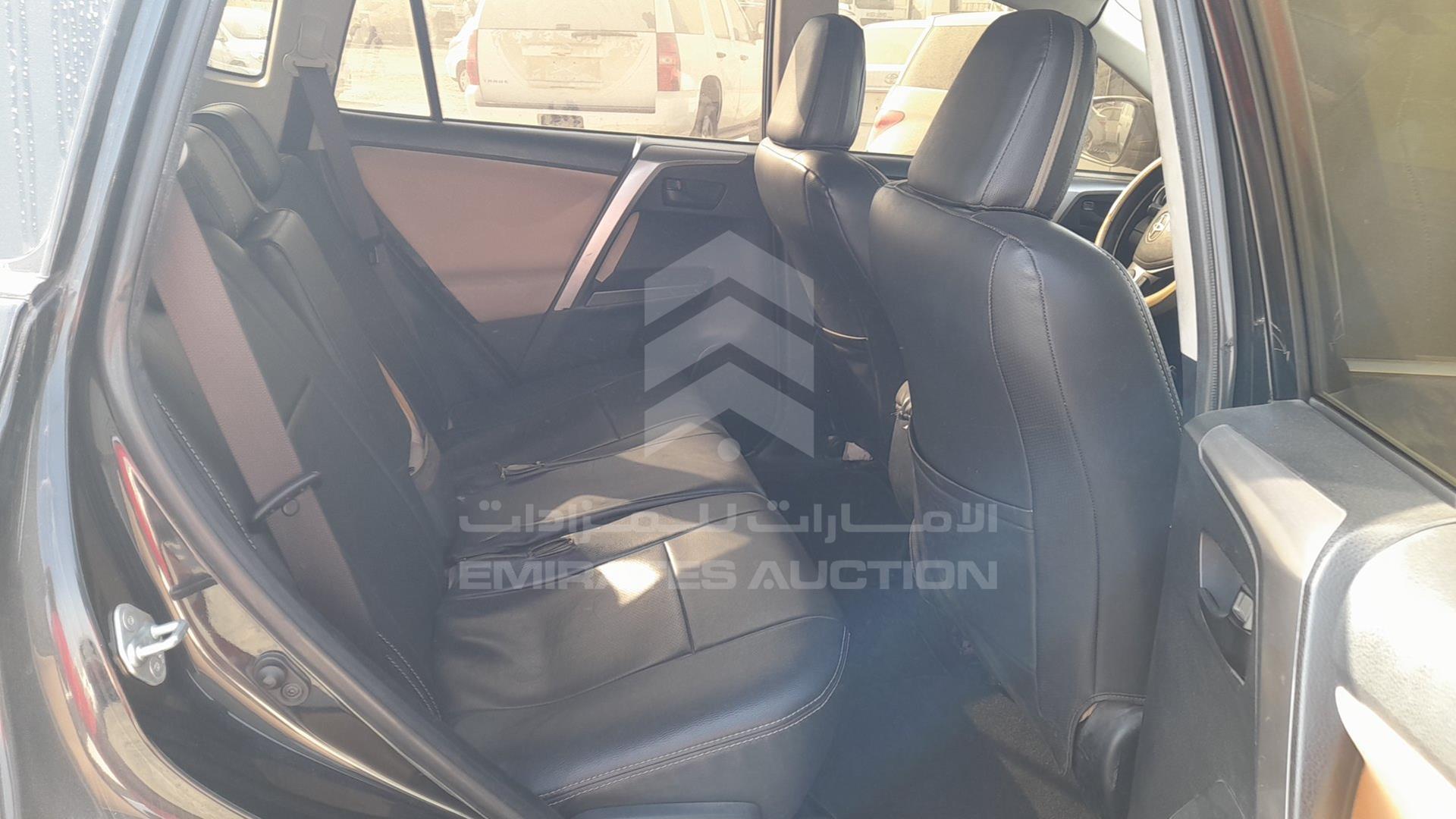 2016 TOYOTA RAV-4 VIN: JTMBF9EV7GD186588