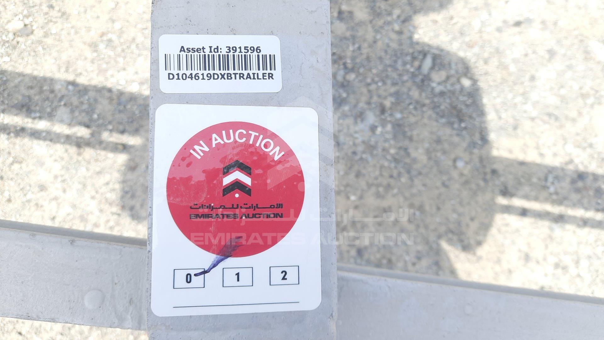 0 TRAILER LOCAL VIN: D104619DXBTRAILER