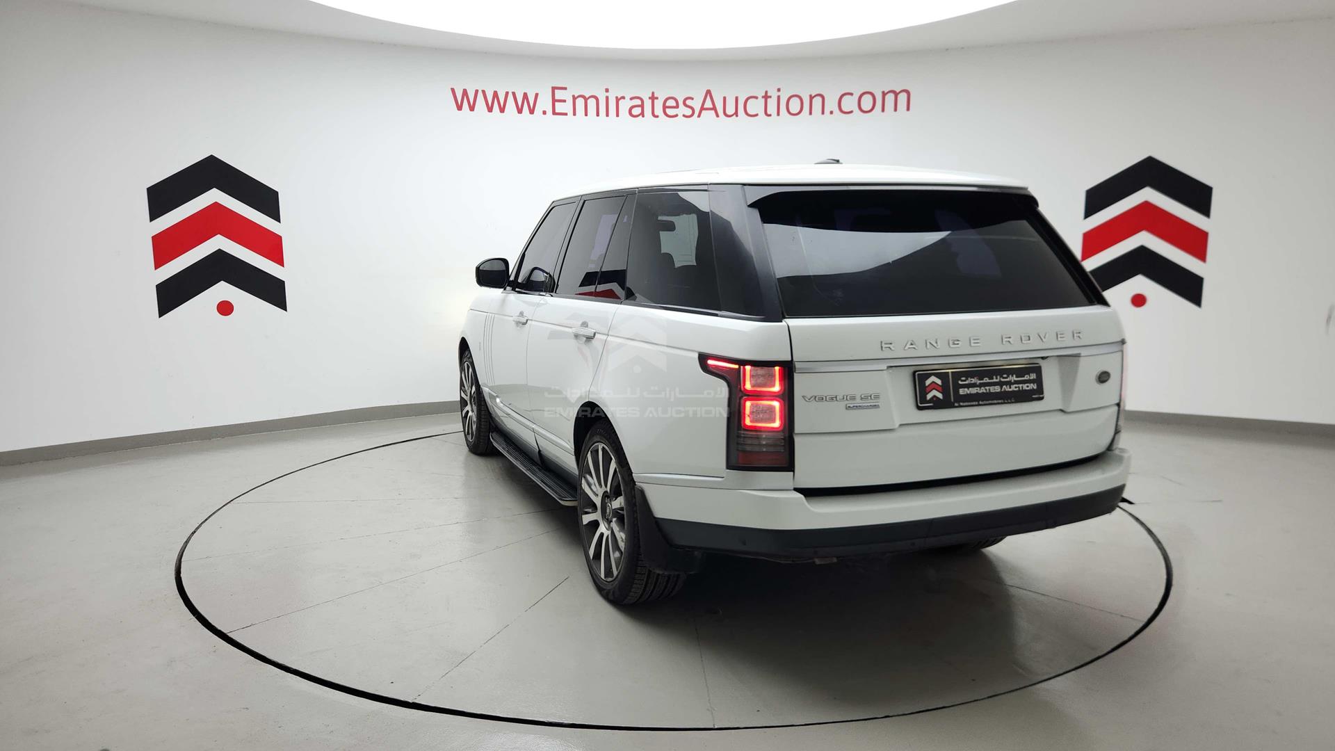2015 RANGE ROVER VOGUE VIN: SALGA2EF2FA200250