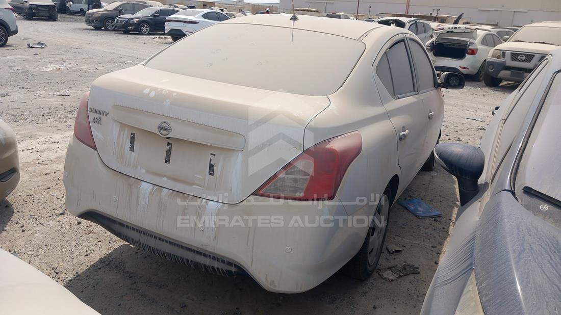 نيسان صني 2024 — الزاوية الخلفية اليمنى — صورة 9
