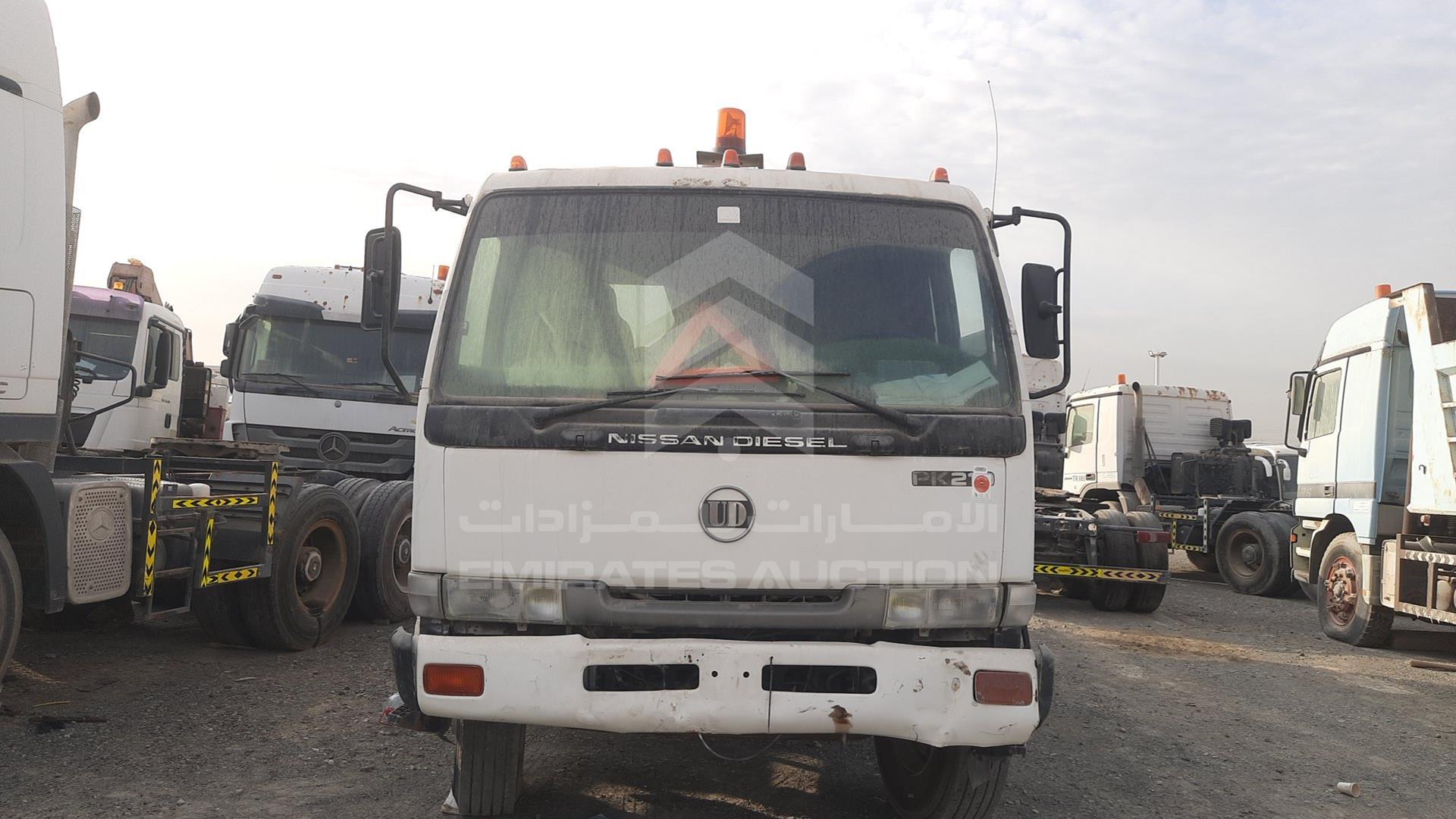 2004 NISSAN DIESEL PK 210 VIN: JNCPBF0H44AL01883