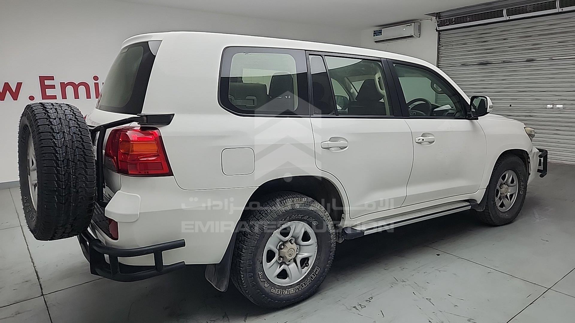 2014 TOYOTA LC 200 VIN: JTMHV09J404134874