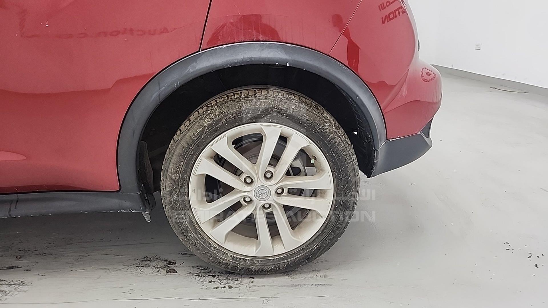 2015 NISSAN JUKE VIN: JN1BF5MD8FT310845