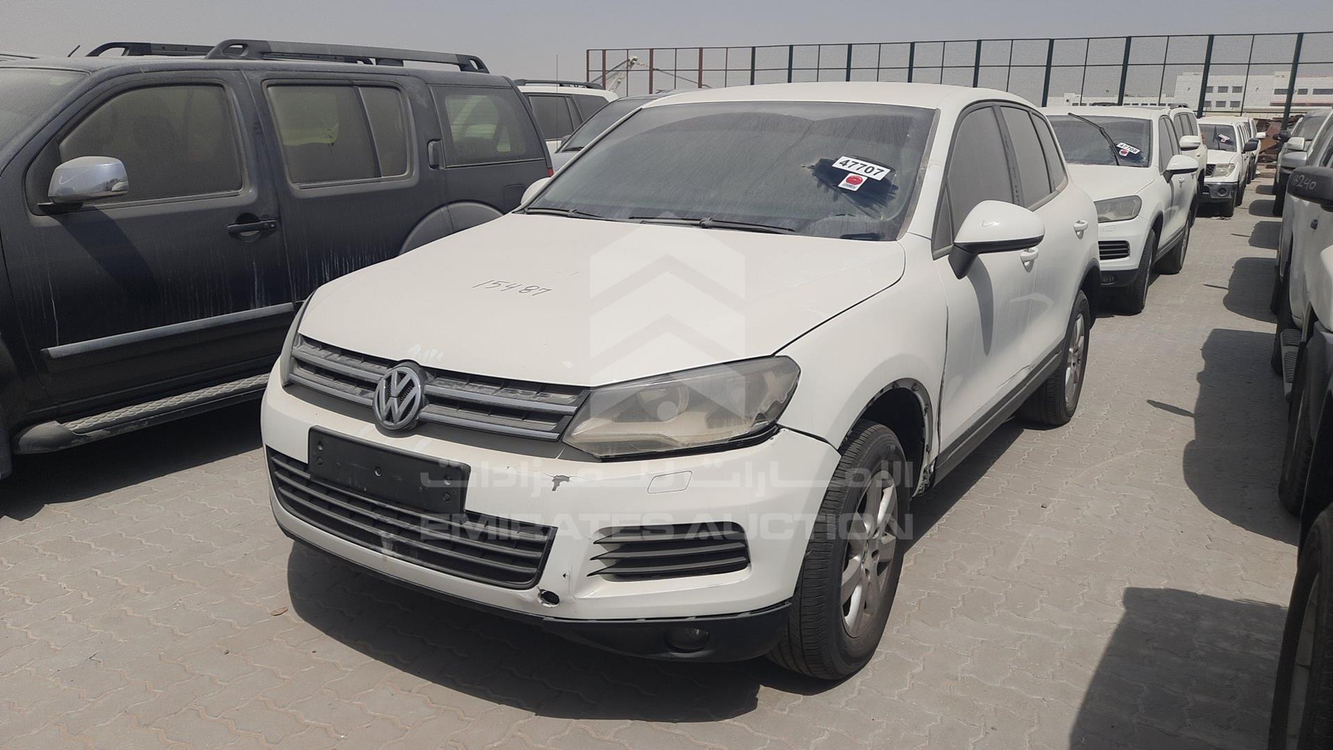 2013 VOLKSWAGEN TOUAREG VIN: WVGBC2BP7DD000268