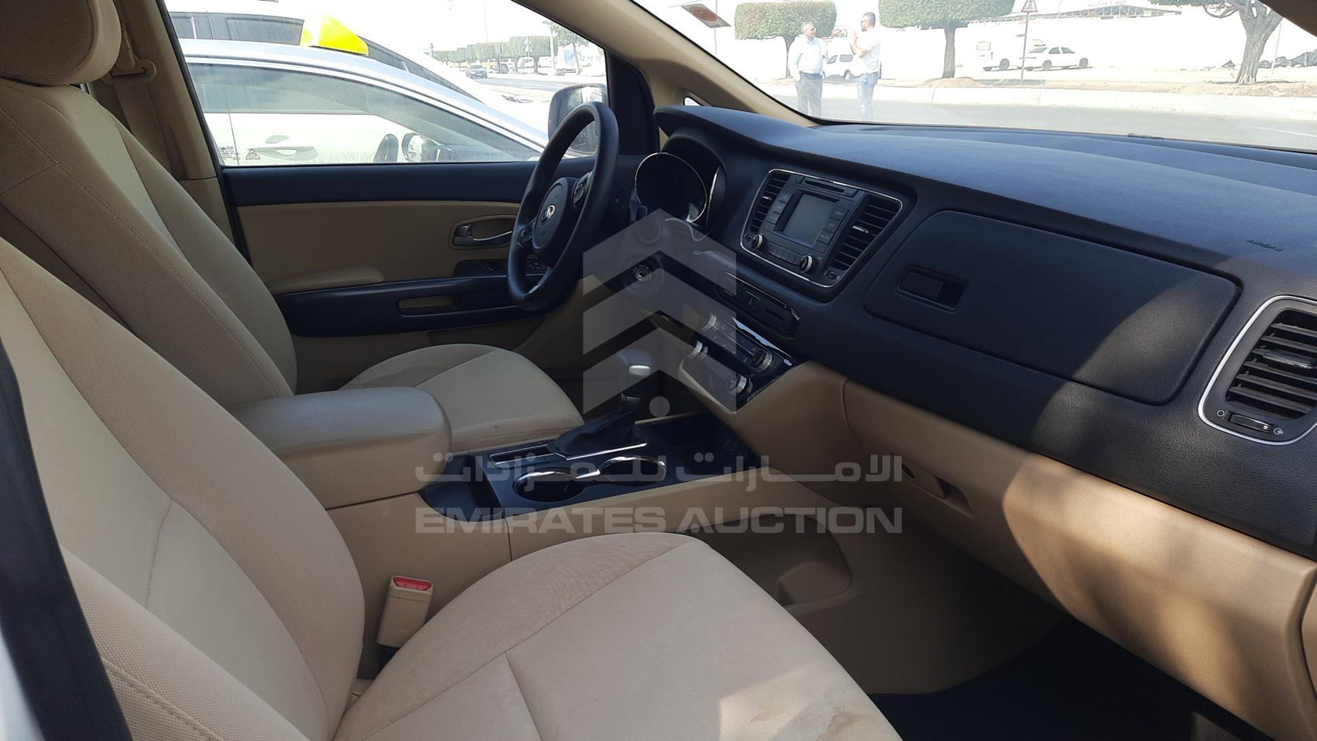 2020 KIA CARNIVAL VIN: KNAMB8125L6645493