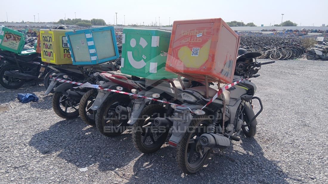 5 Motorbikes — Rear Right Angle — Photo 9