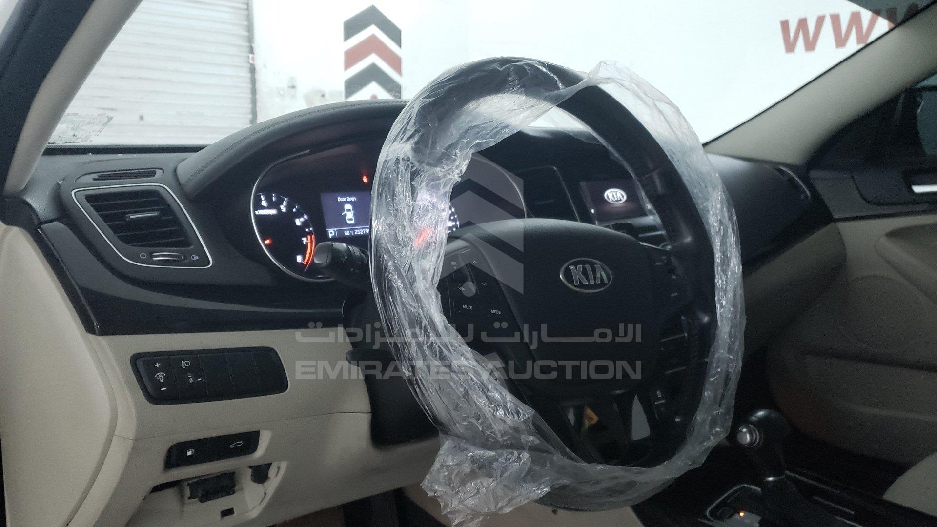KNALM4145F5184418 - 2015 Kia Cadenza - #428605