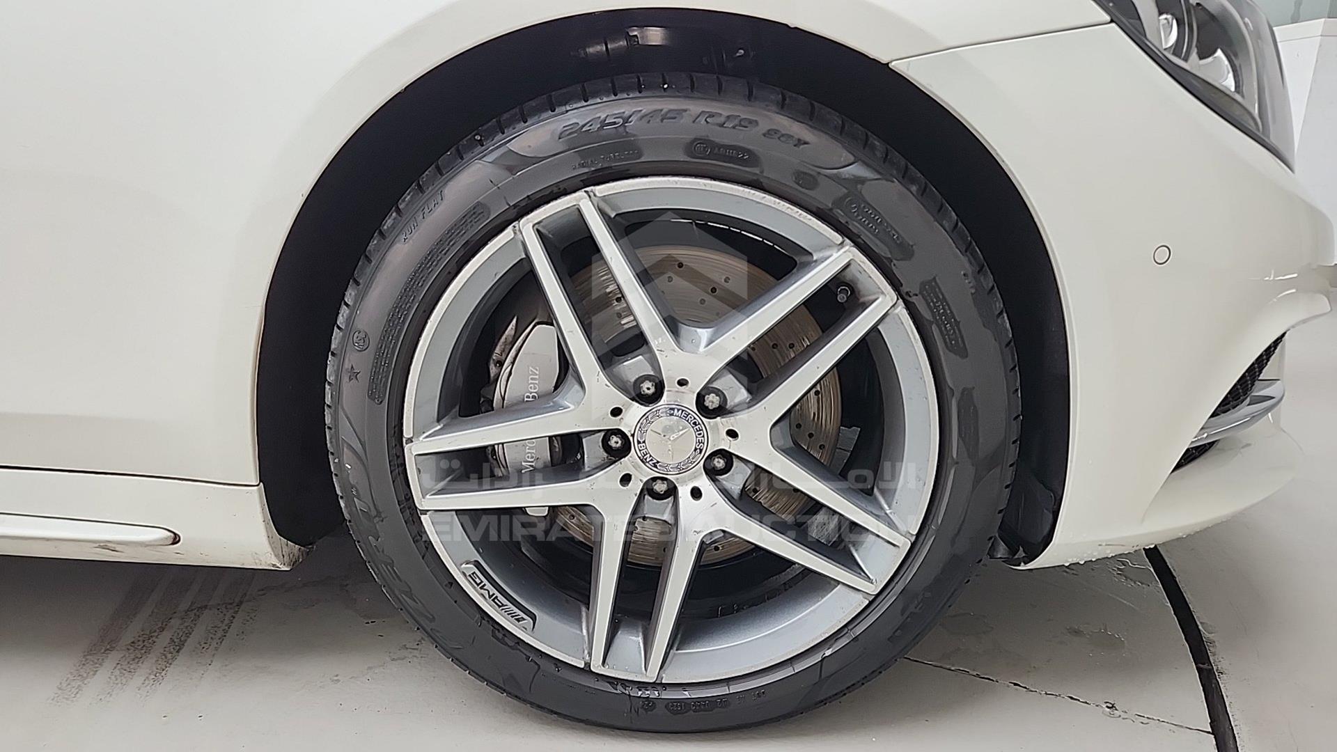 2015 MERCEDES S 400 VIN: WDDUG6FB5FA126792
