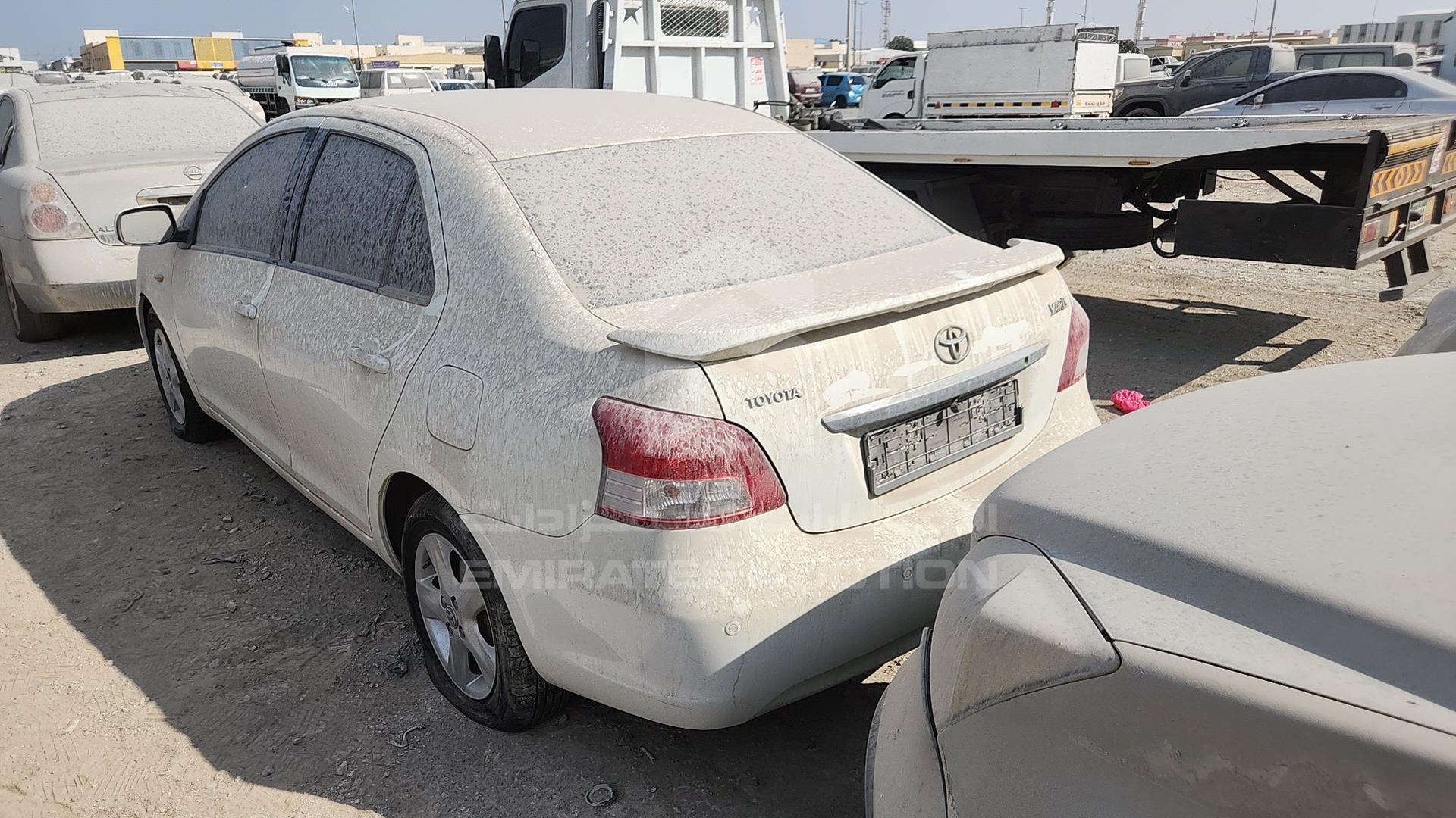 2008 TOYOTA YARIS VIN: JTDBW923081084913