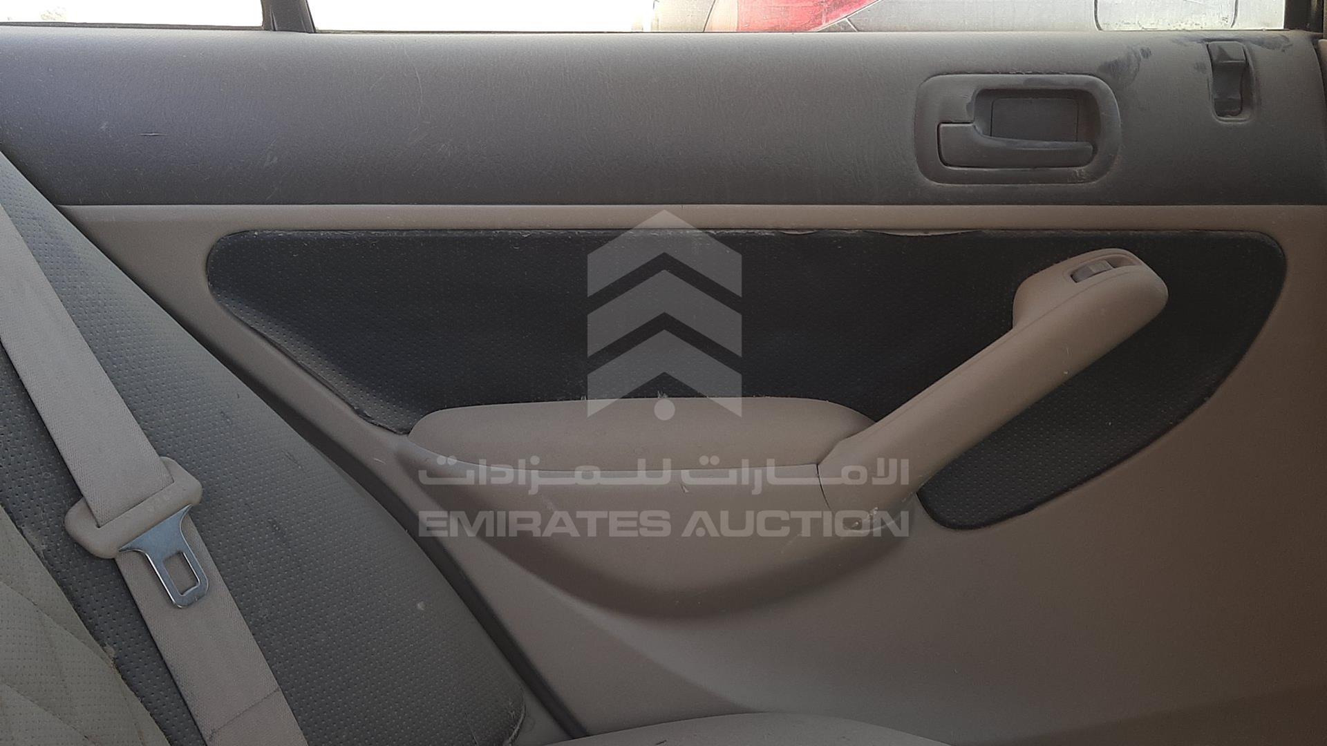 2005 HONDA CIVIC VIN: JHMES86285S402852