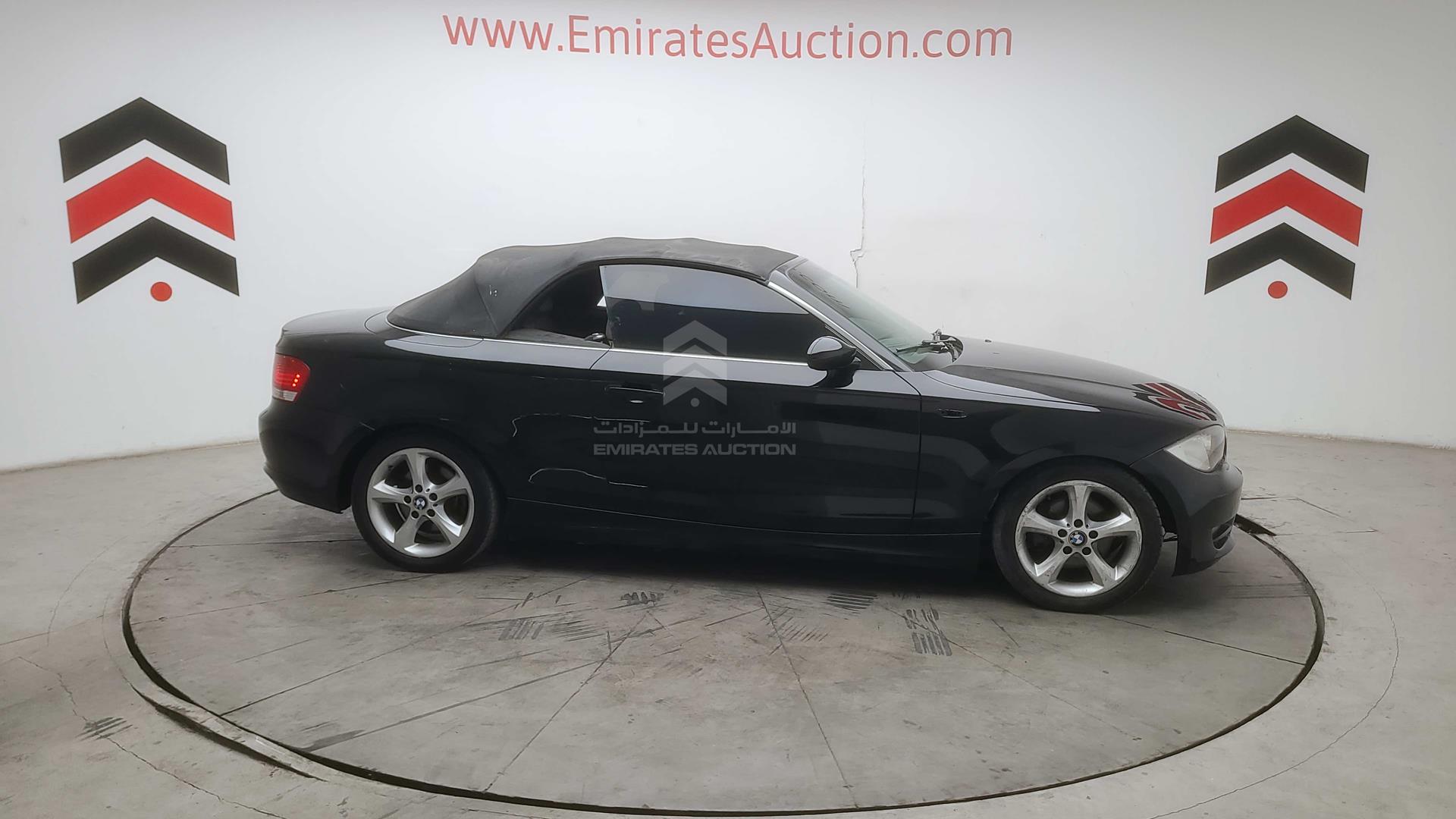 2009 BMW 125 I VIN: WBAUL910X9VF72611