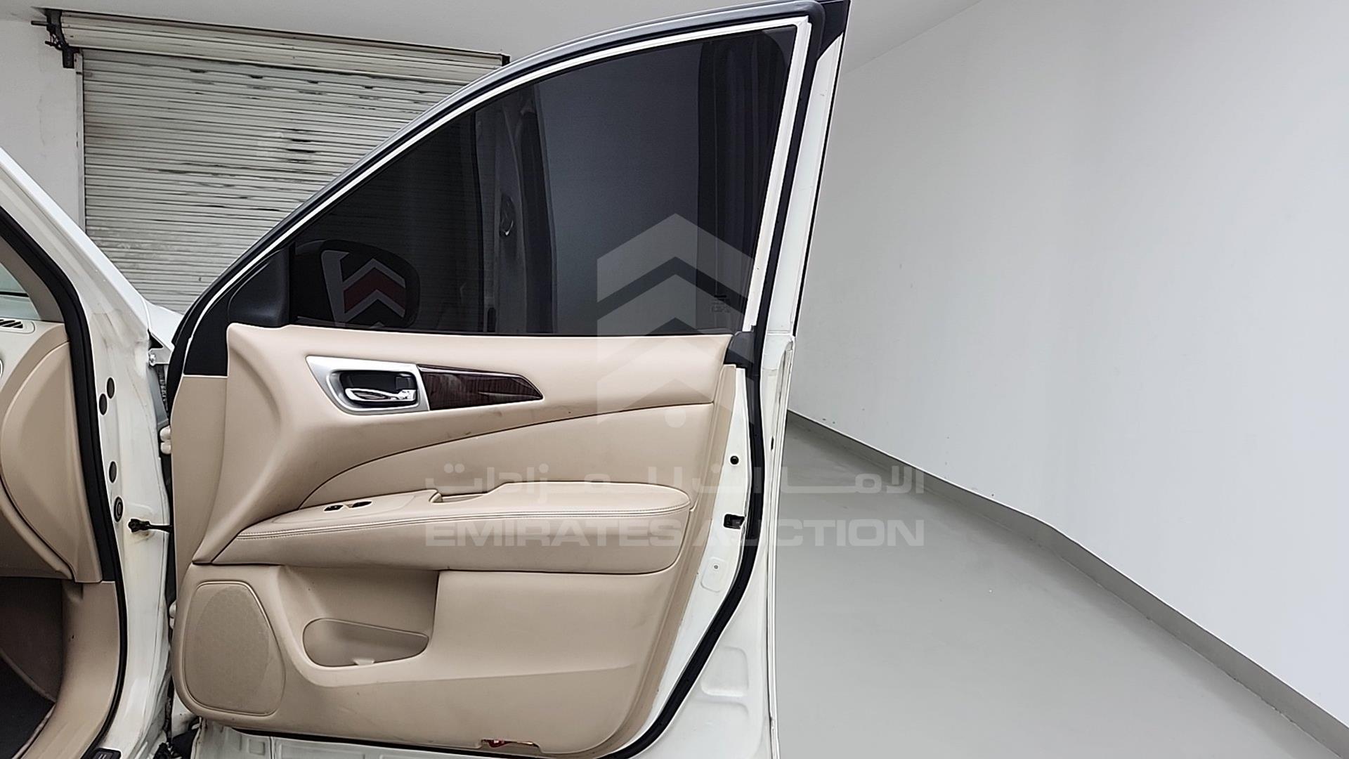 2014 NISSAN PATHFINDER VIN: 5N1AR2M70EC648940