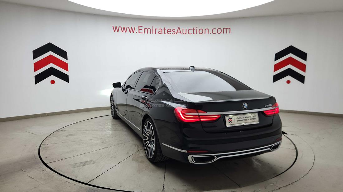 2016 BMW 740 LI — Rear Left Angle — Photo 9