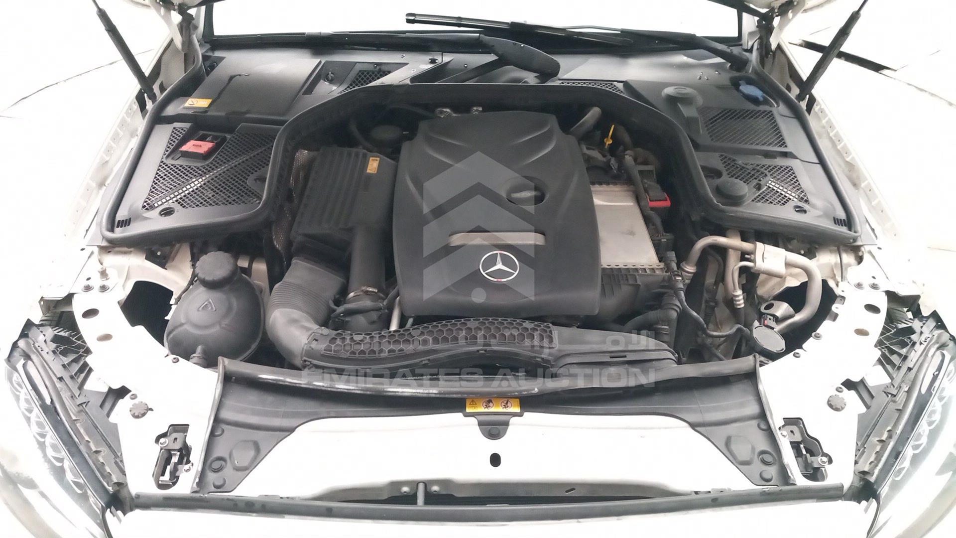 2015 MERCEDES C 300 VIN: 55SWF4KBXFU040349