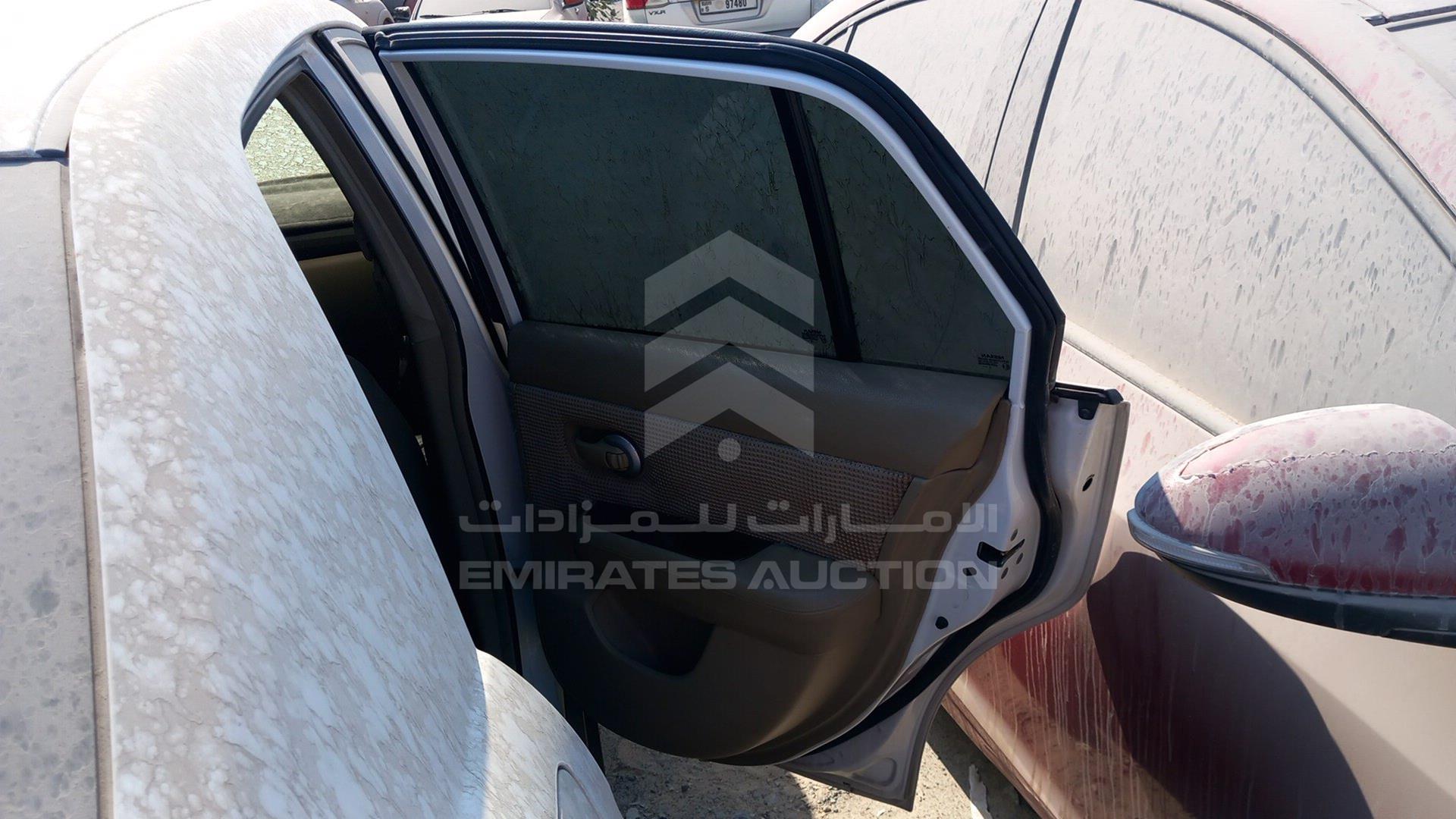 2011 NISSAN TIIDA VIN: 3N1BC1A80BL384686