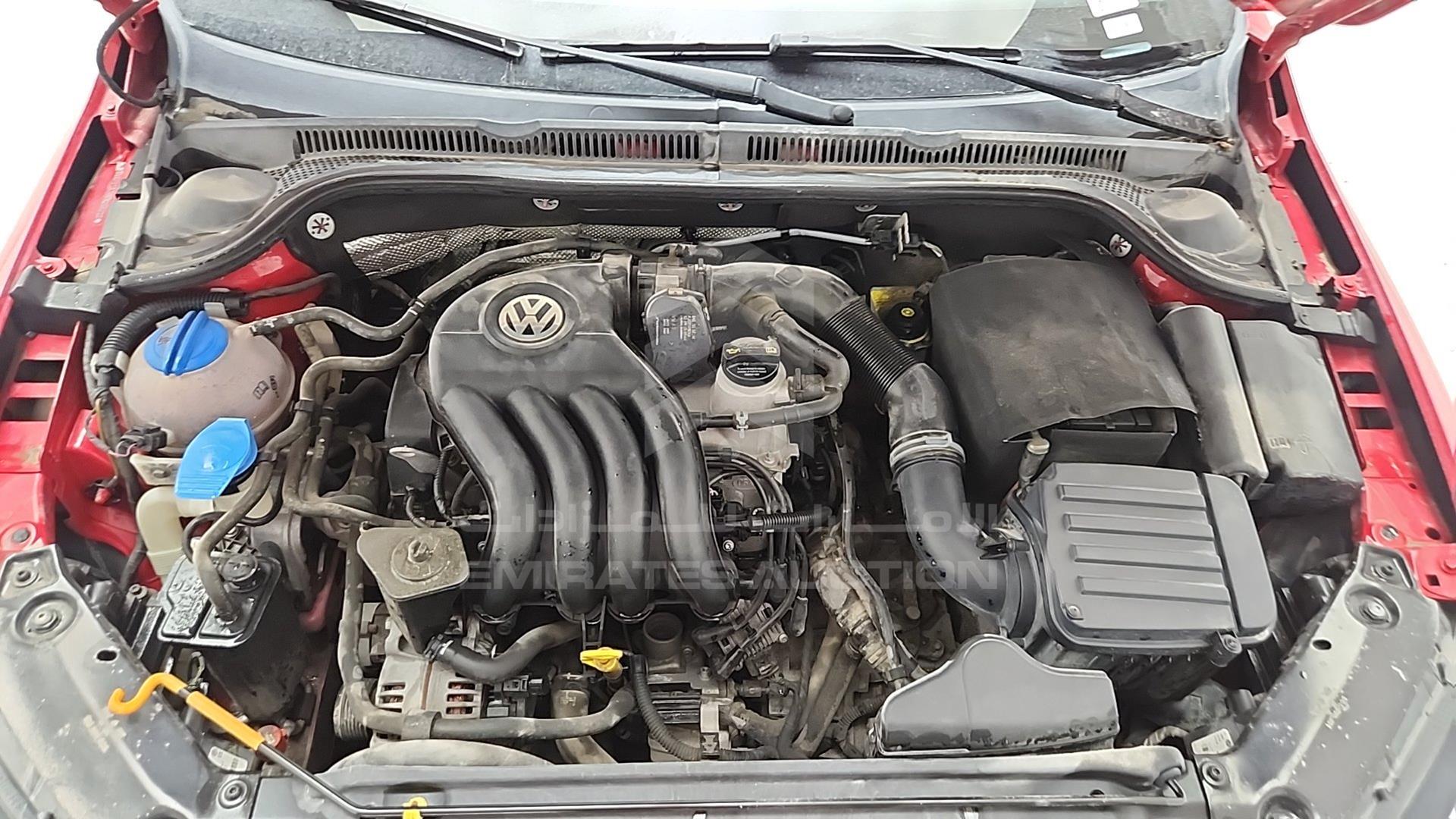 2014 VOLKSWAGEN JETTA VIN: WVWRV1AJ3EM250726