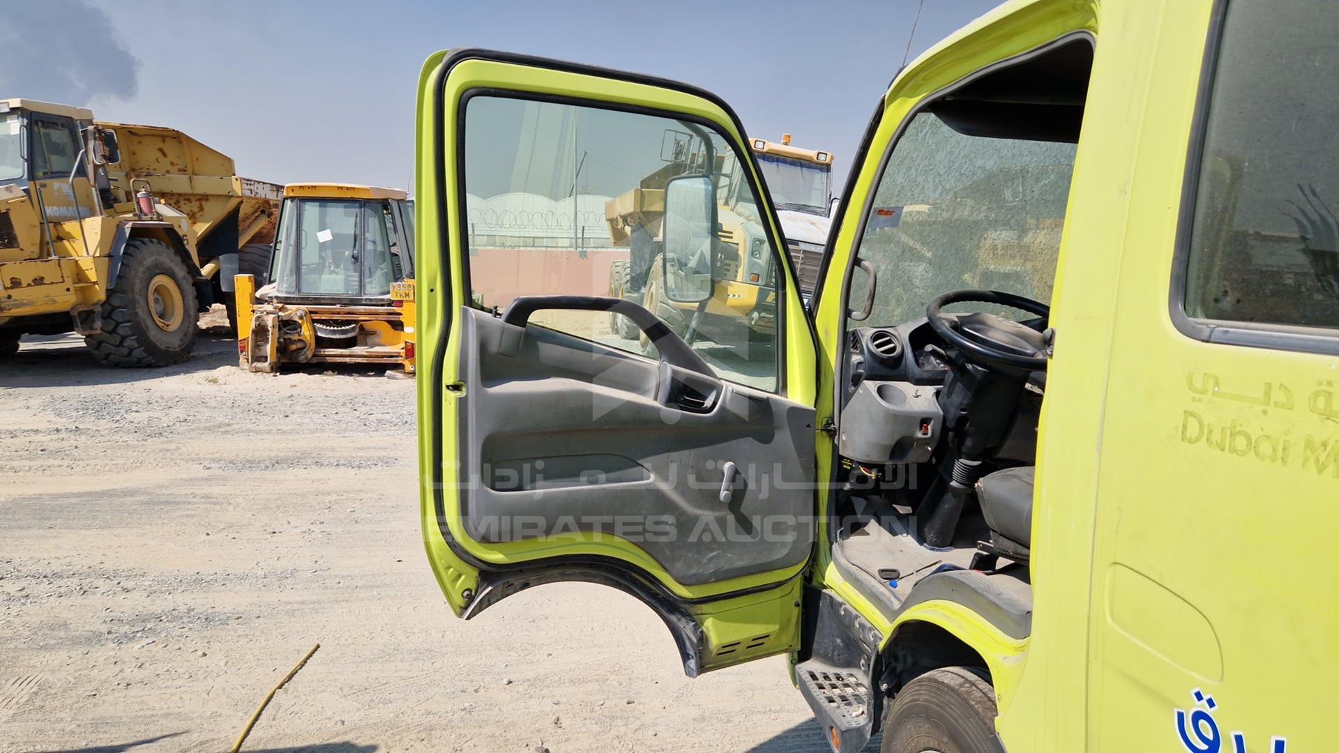 2014 HINO 300 VIN: JHHLCK1H0EK007012